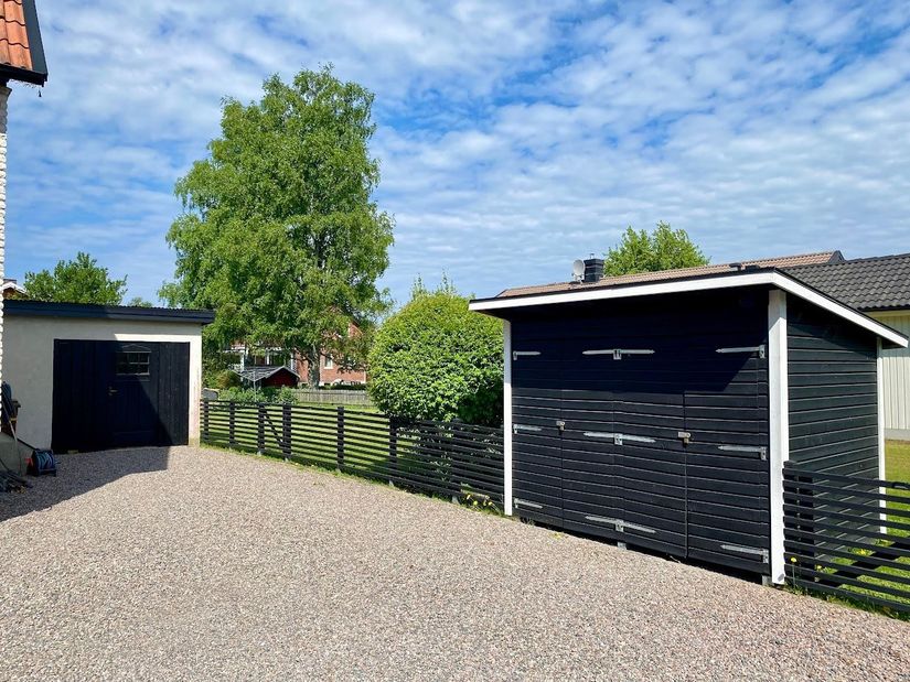 Villa, Lövängsvägen 17, Gamla Hjärsta, Örebro