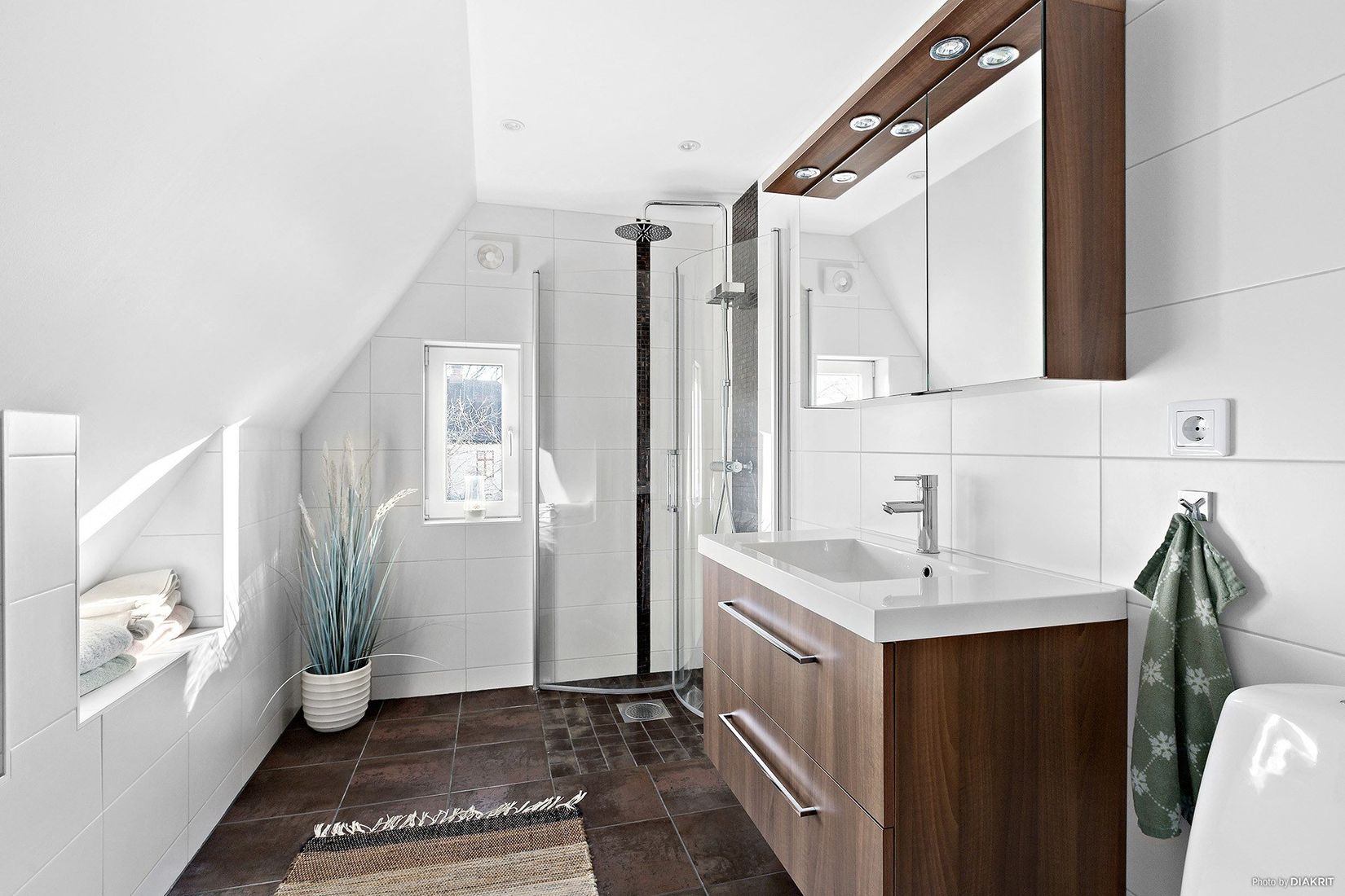 Villa, Lövängsvägen 17, Gamla Hjärsta, Örebro