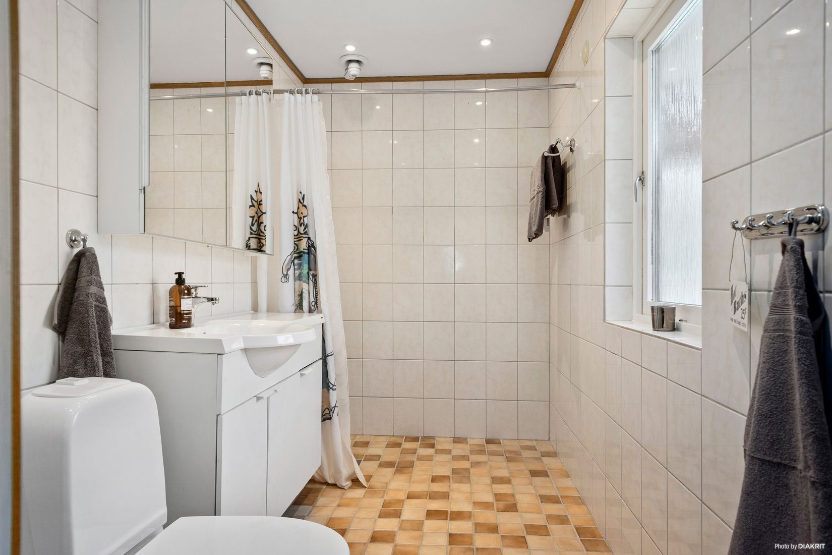 Villa, Lottelias väg 28, Sparsör, Borås