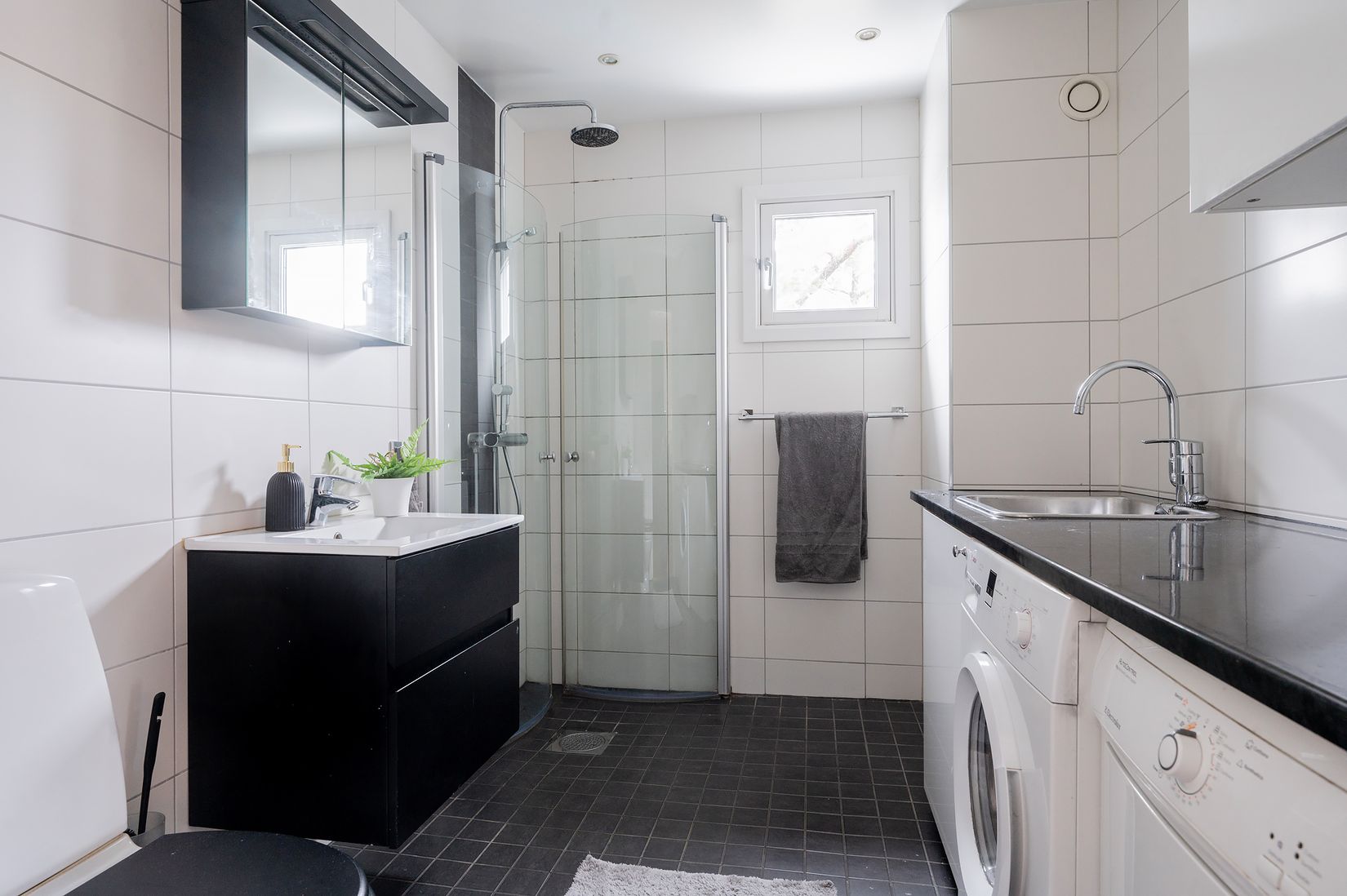 Bostadsrätt, Hedenhösvägen 18, Solgård, Huddinge