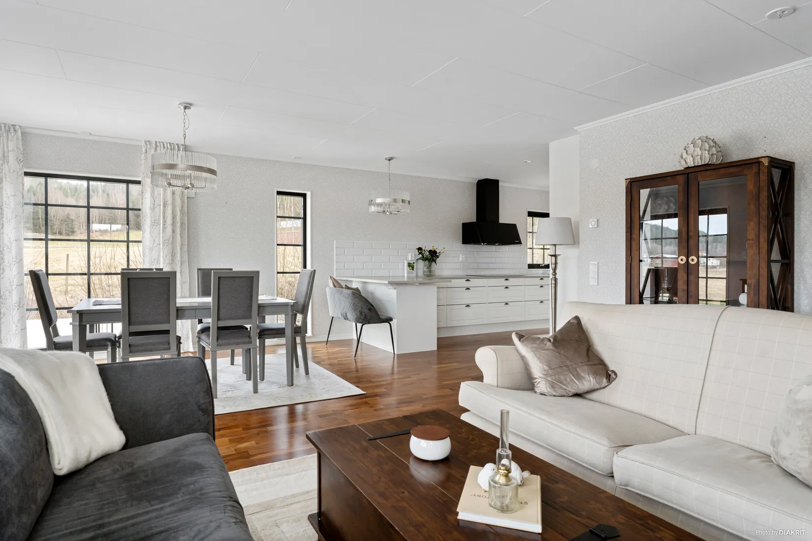 Villa, Kyrkebacka 403, Uddevalla