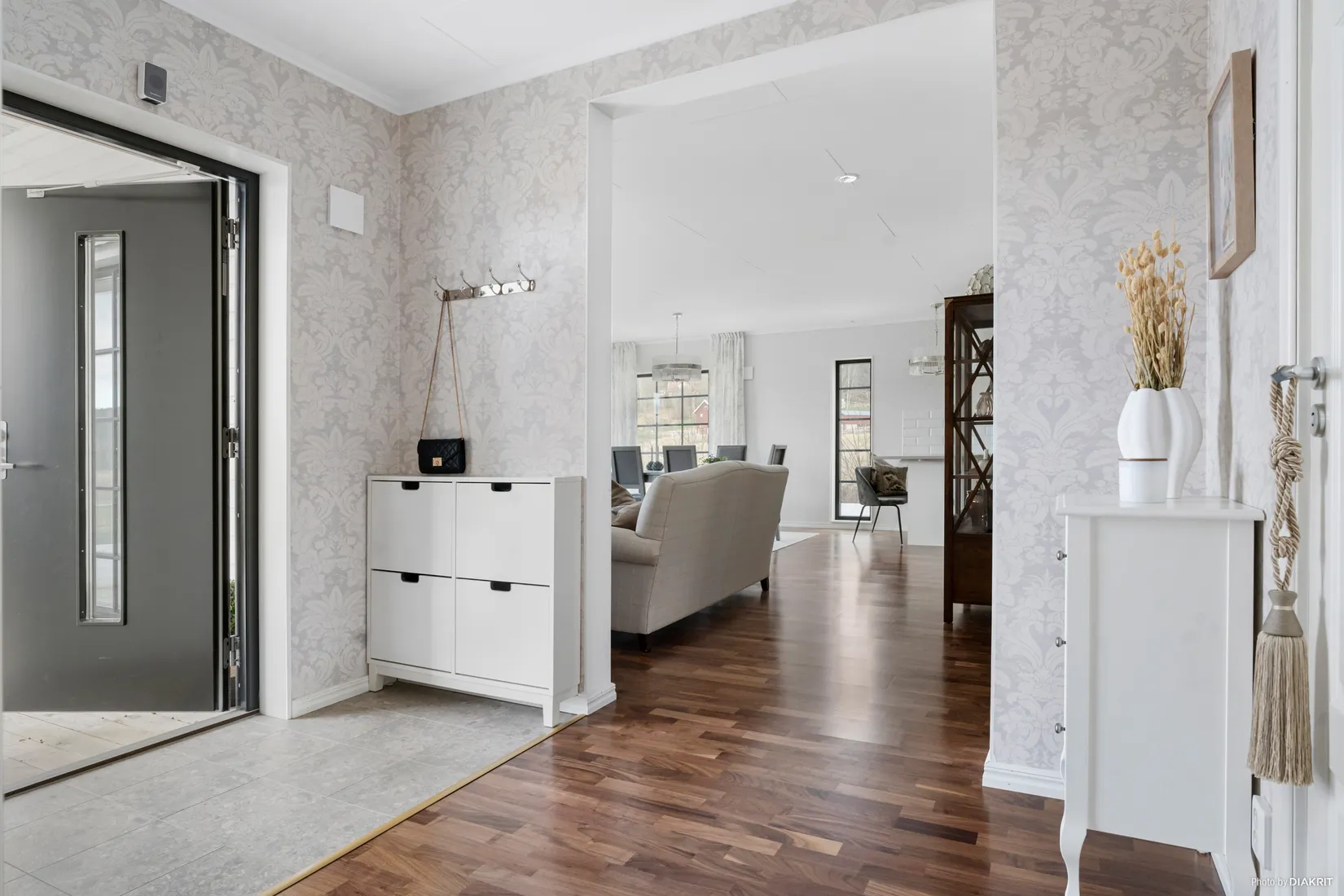 Villa, Kyrkebacka 403, Uddevalla