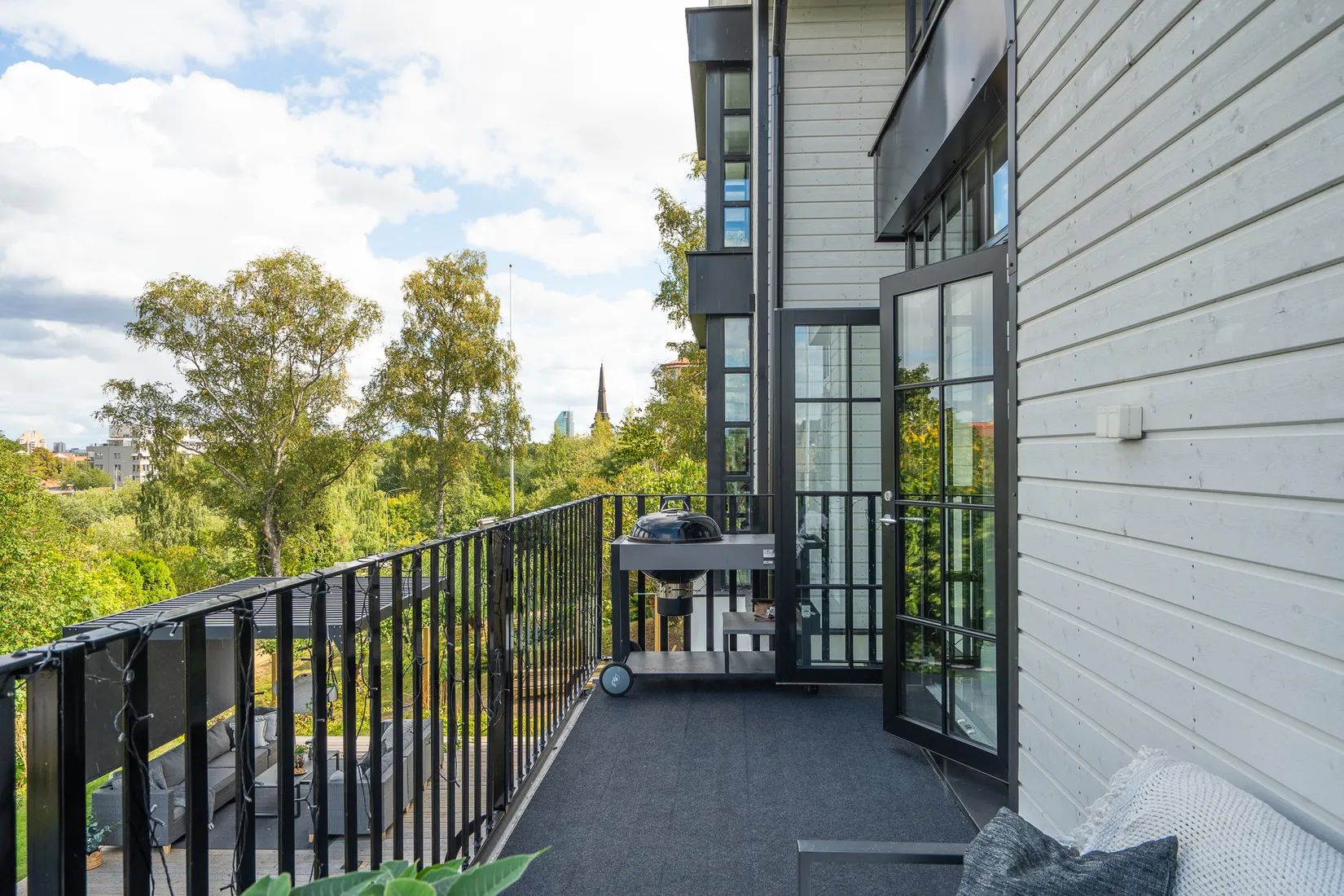 Villa, Lustigkullagatan 24, Lustigkulla, Västerås