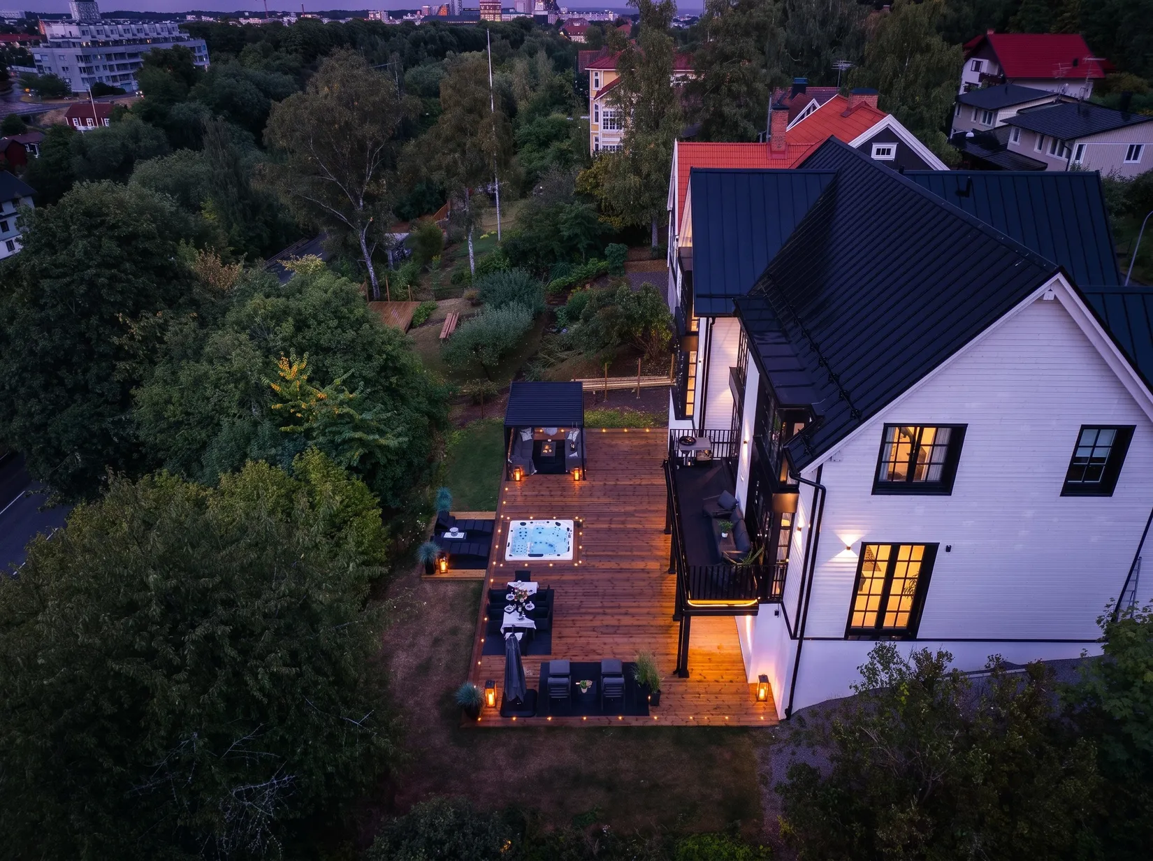 Villa, Lustigkullagatan 24, Lustigkulla, Västerås