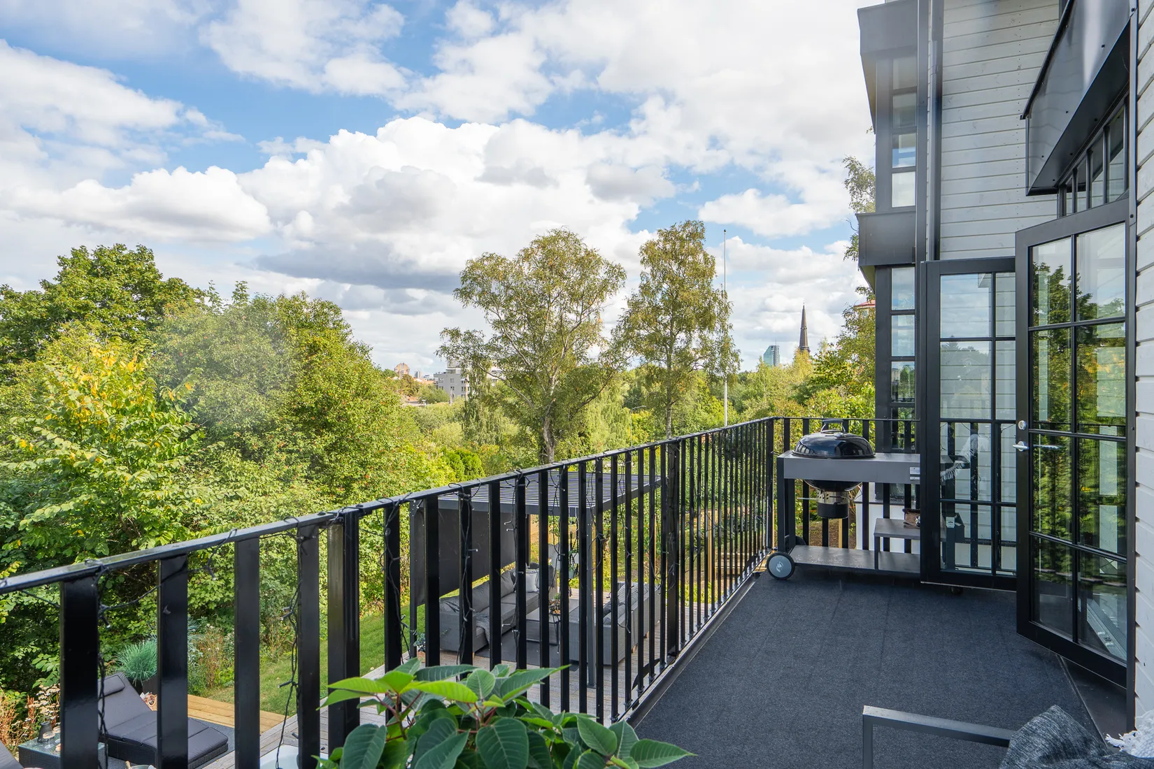 Villa, Lustigkullagatan 24, Lustigkulla, Västerås
