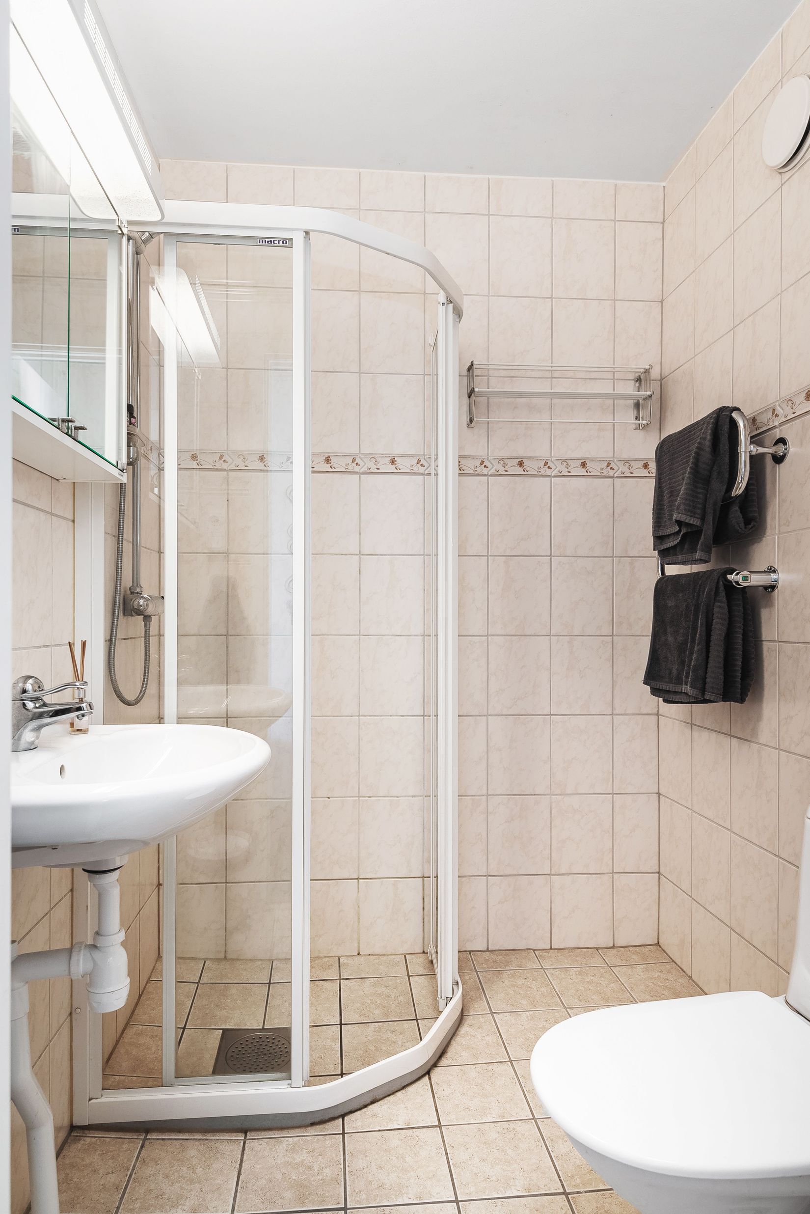 Bostadsrätt, Strandvägen 28C, Nedre Holm, Motala