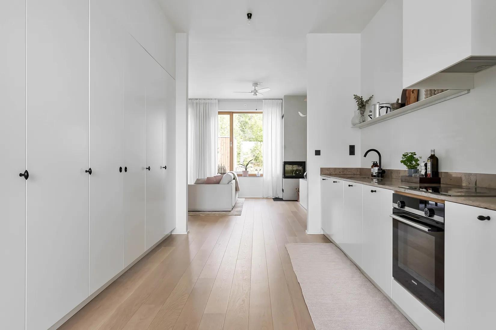 Radhus, Vikvägen 102, Vårdsätra, Uppsala