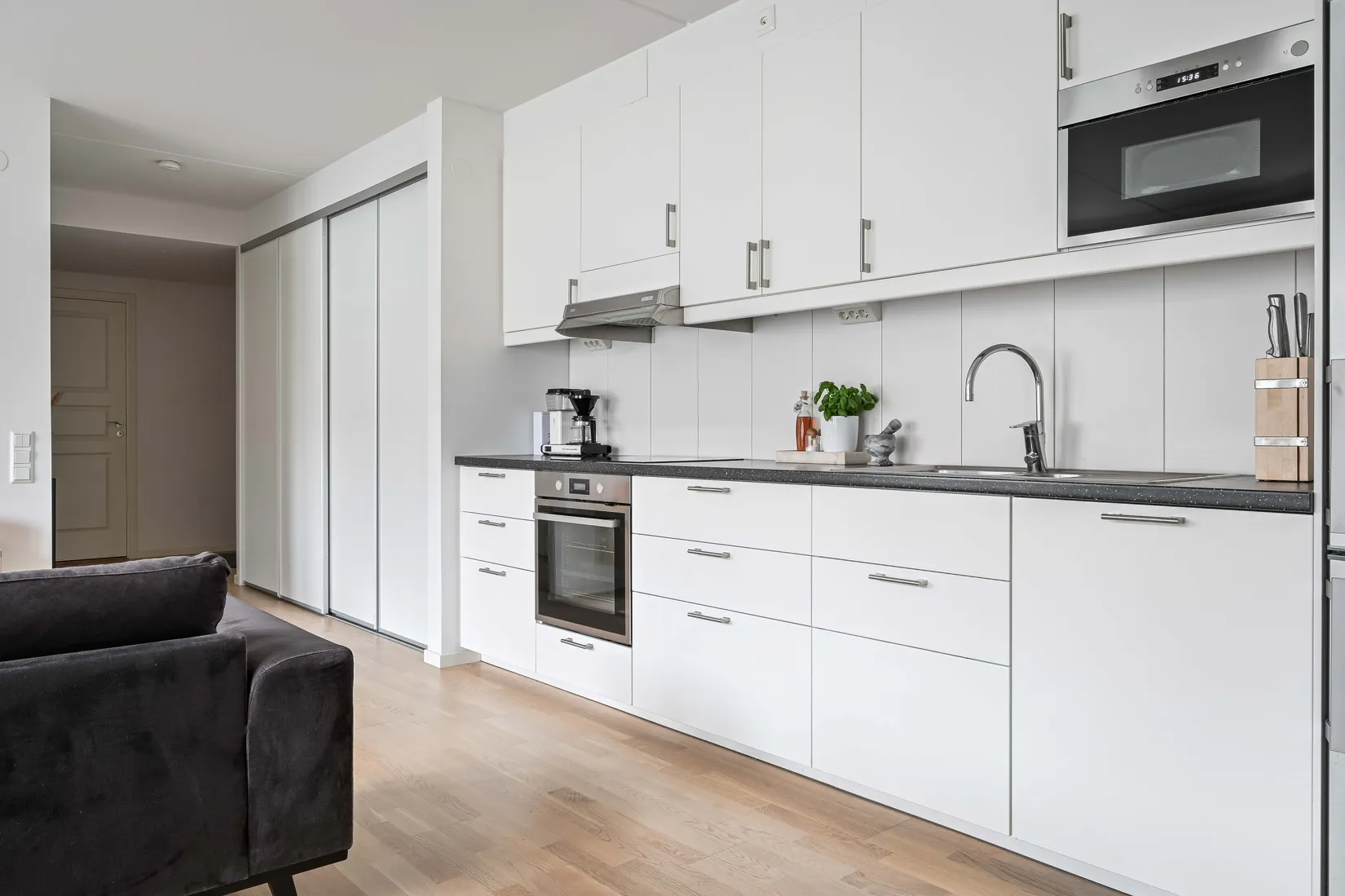 Bostadsrätt, Förrådsvägen 42, Centrala Huddinge, Huddinge