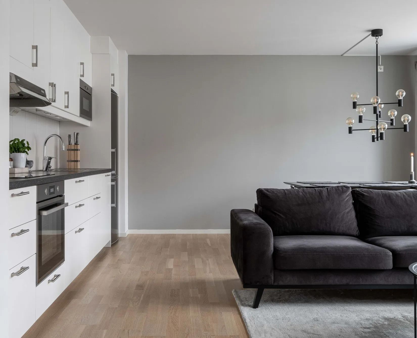 Bostadsrätt, Förrådsvägen 42, Centrala Huddinge, Huddinge