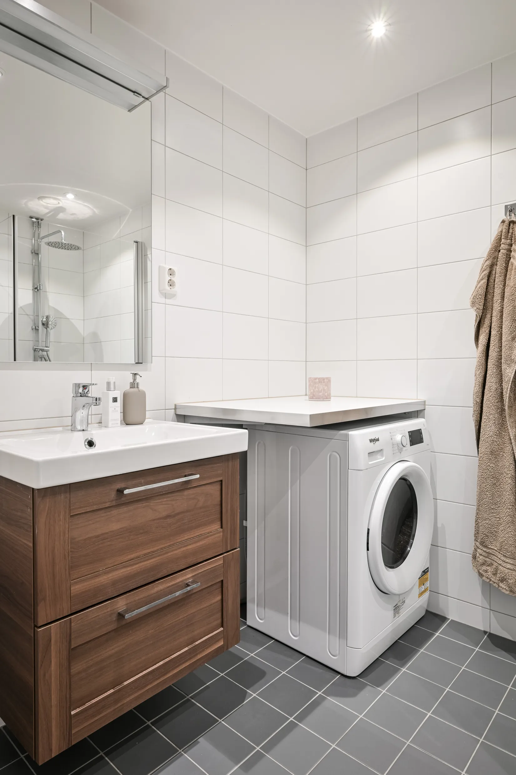 Bostadsrätt, Förrådsvägen 42, Centrala Huddinge, Huddinge