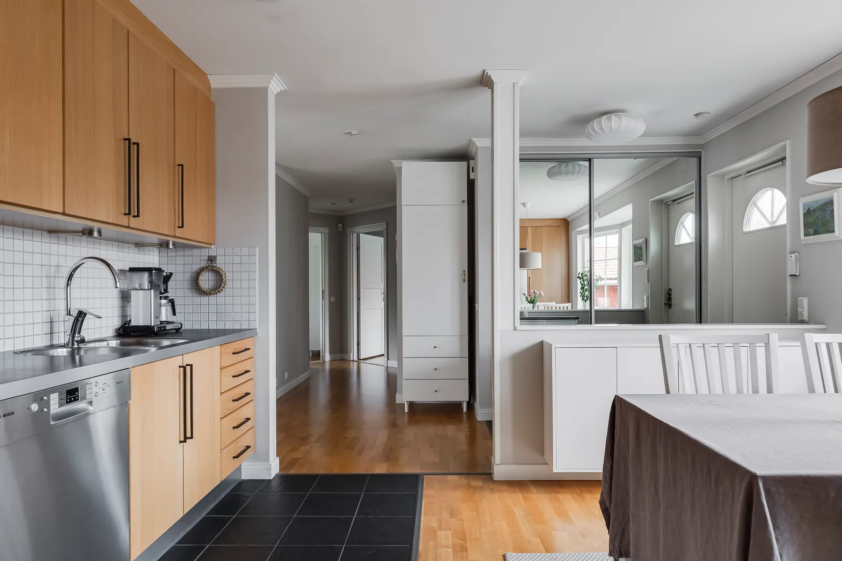 Villa, Bläcksvampsvägen 4, Ekeby-Almby, Örebro