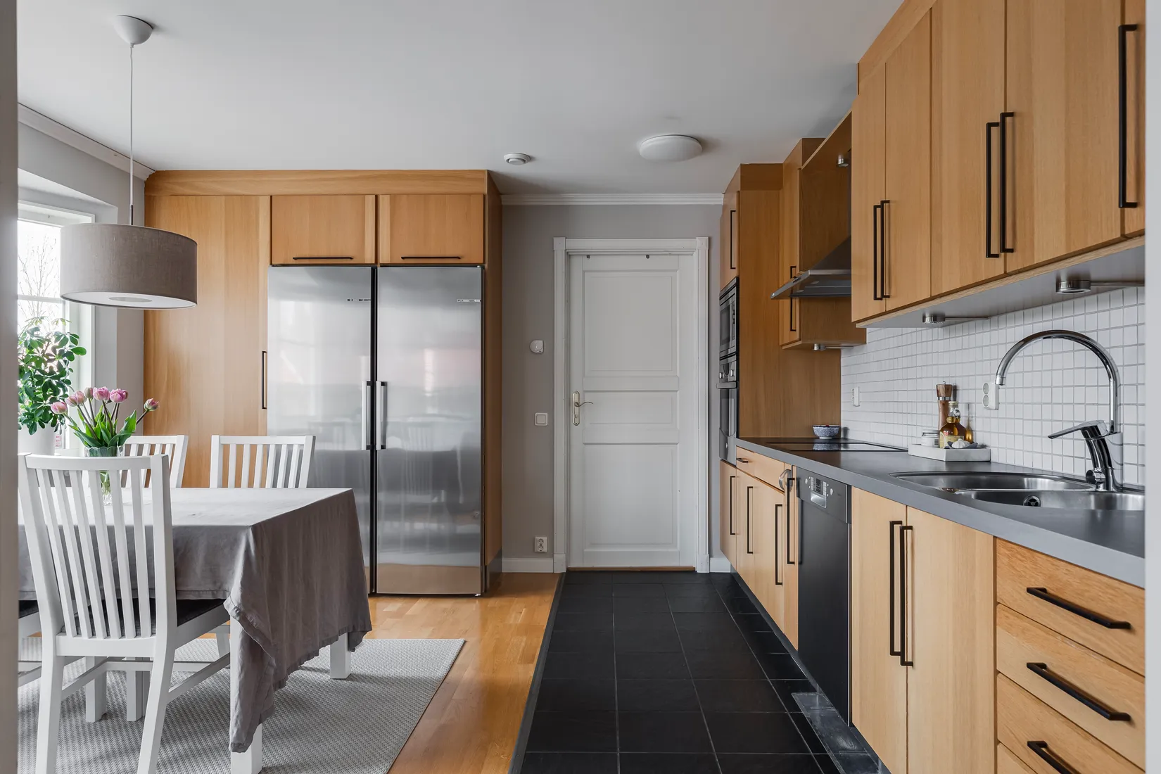 Villa, Bläcksvampsvägen 4, Ekeby-Almby, Örebro