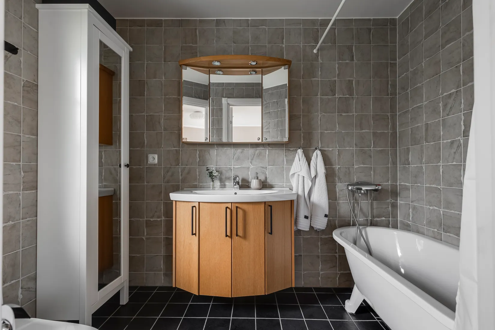 Villa, Bläcksvampsvägen 4, Ekeby-Almby, Örebro