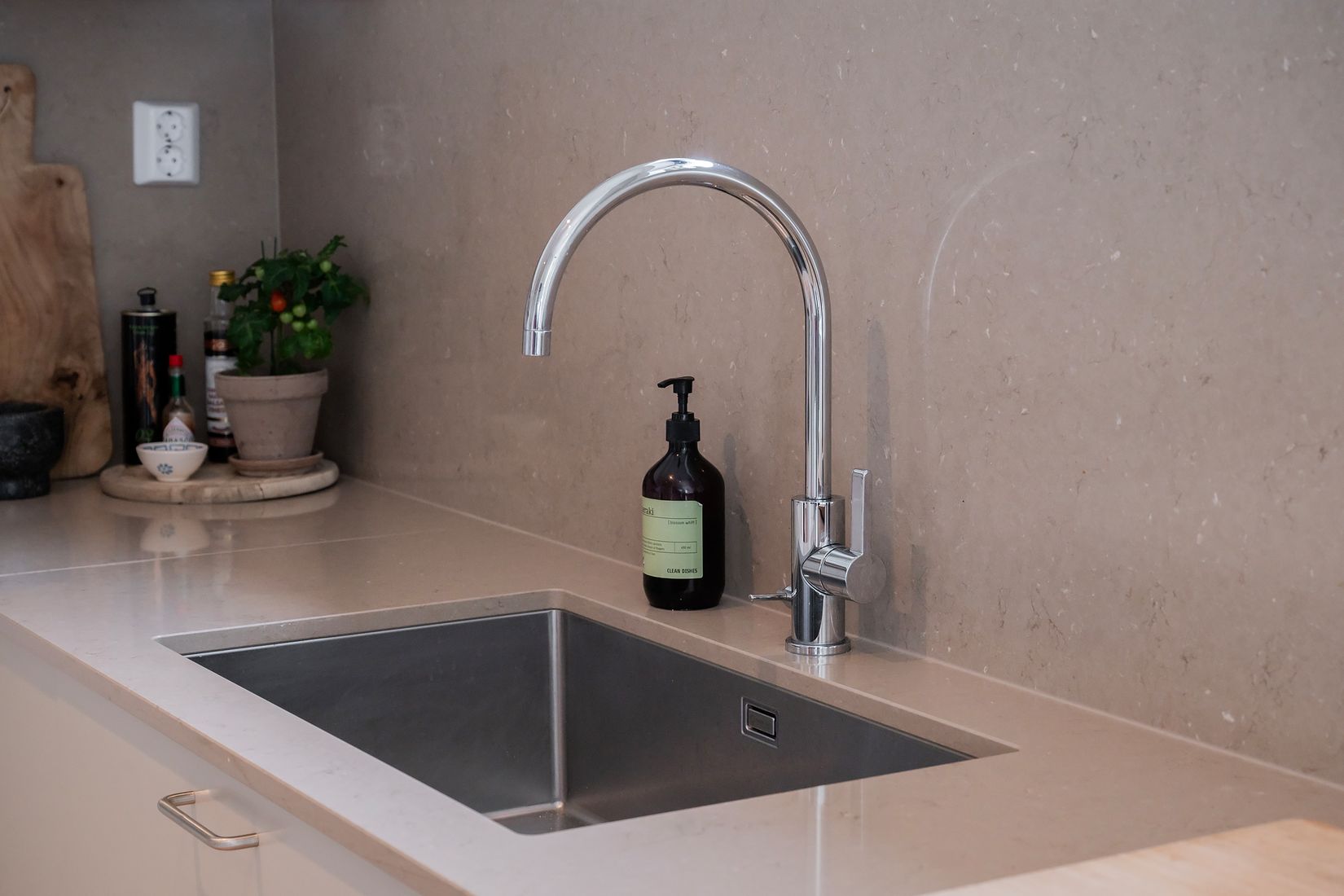 Radhus, Österängsvägen 14C, Gladö Kvarn, Huddinge