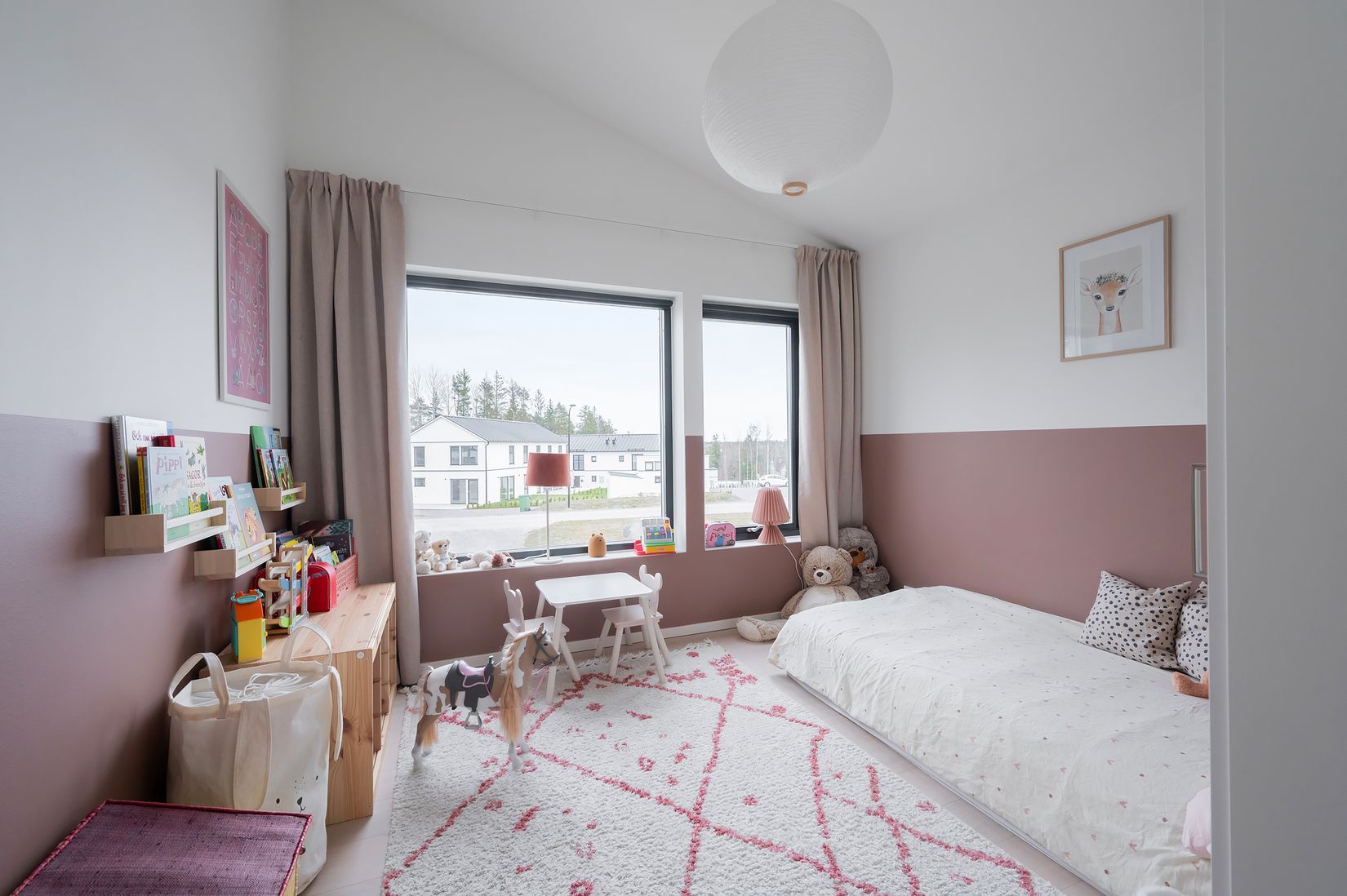 Radhus, Österängsvägen 14C, Gladö Kvarn, Huddinge