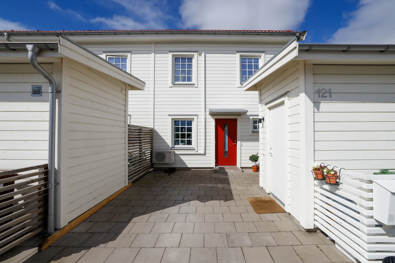 Bostadsrätt, Radhus, Gullrisgatan 121, Gröna Sörby, Kumla