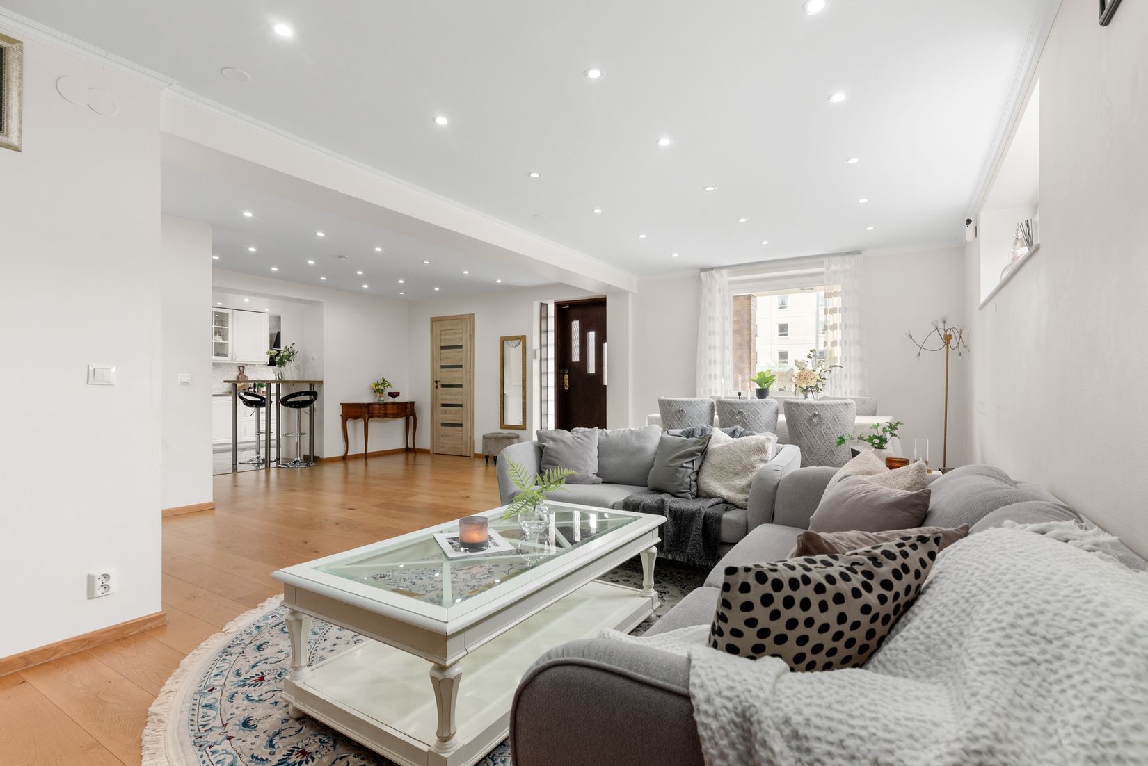 Villa, Kälvestavägen 11, Nälsta, Stockholm