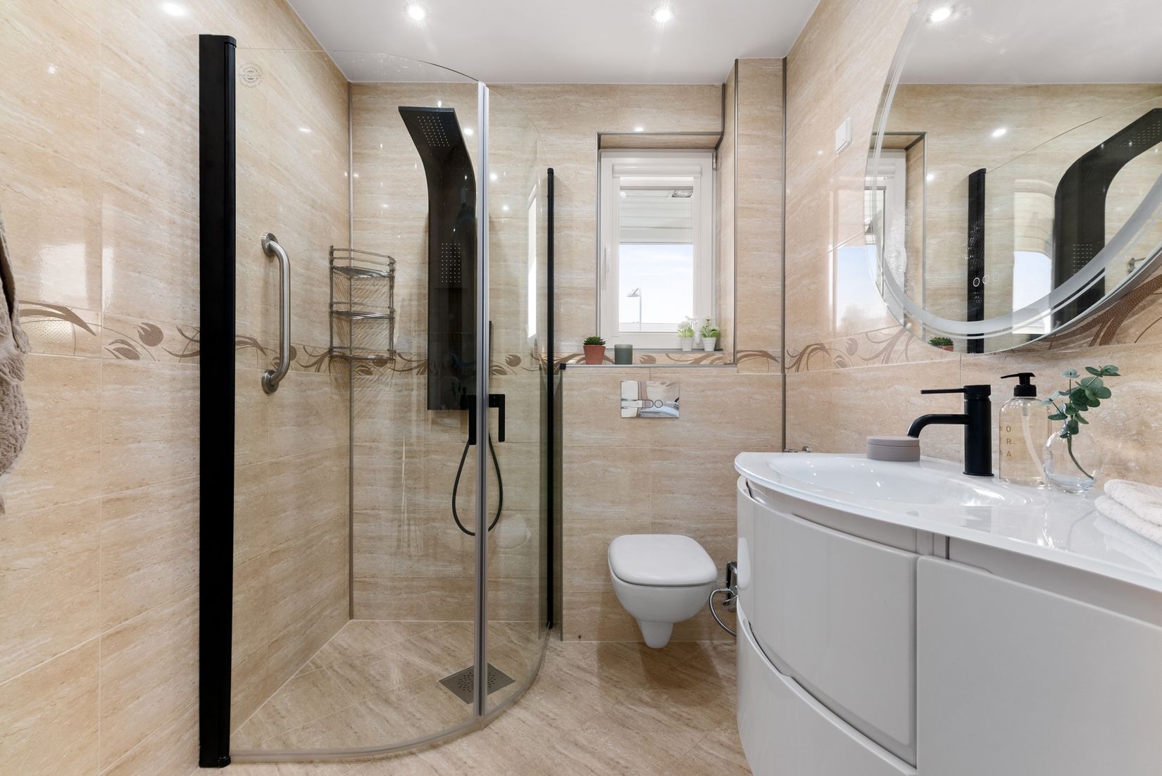 Villa, Kälvestavägen 11, Nälsta, Stockholm