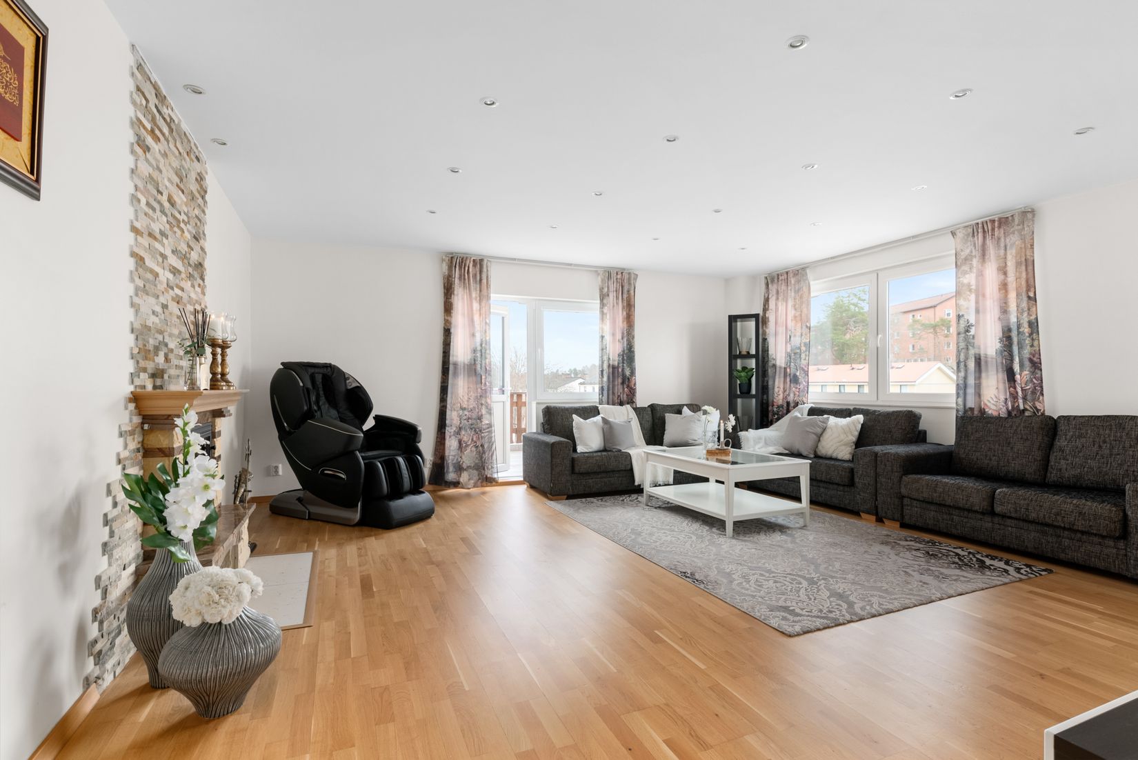 Villa, Kälvestavägen 11, Nälsta, Stockholm