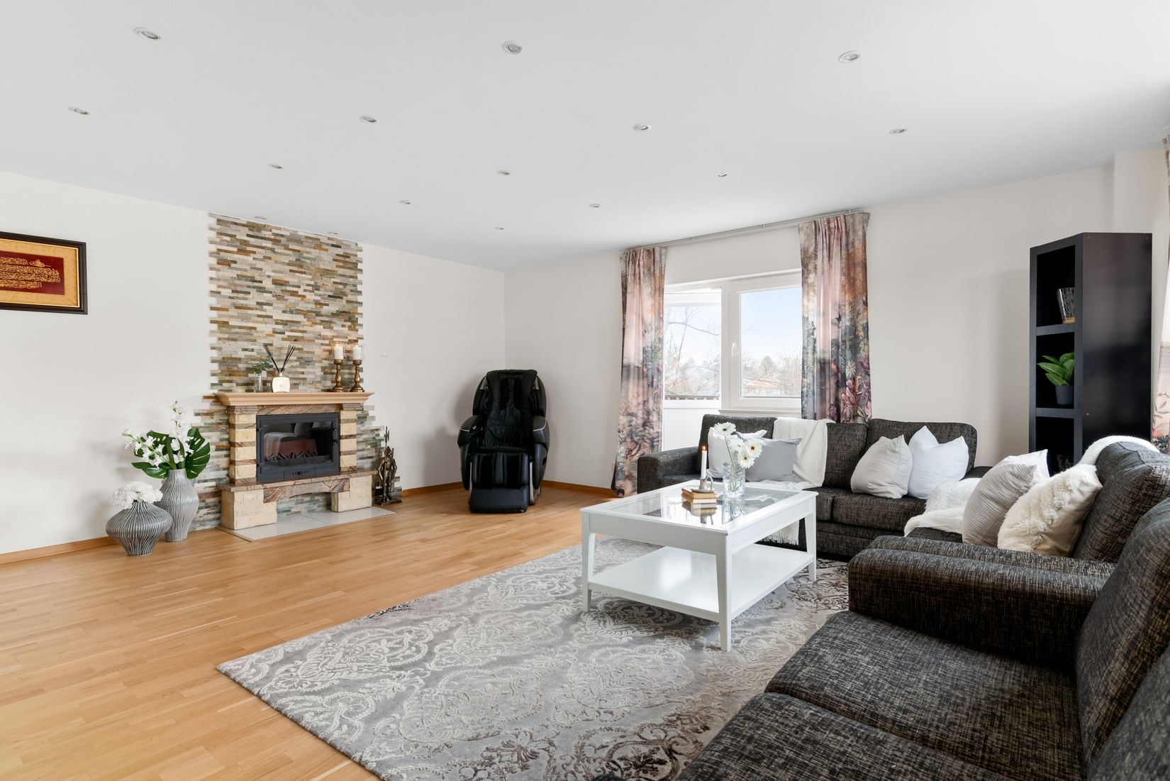 Villa, Kälvestavägen 11, Nälsta, Stockholm