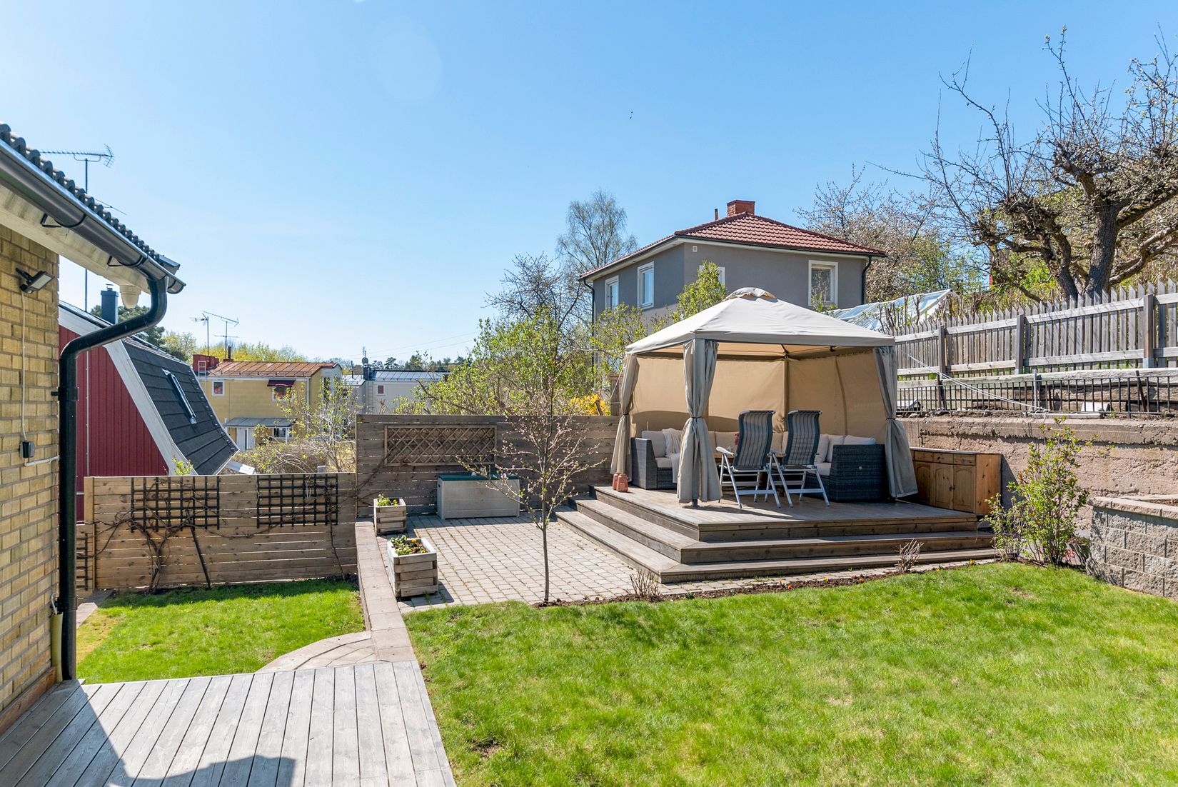 Villa, Kälvestavägen 11, Nälsta, Stockholm