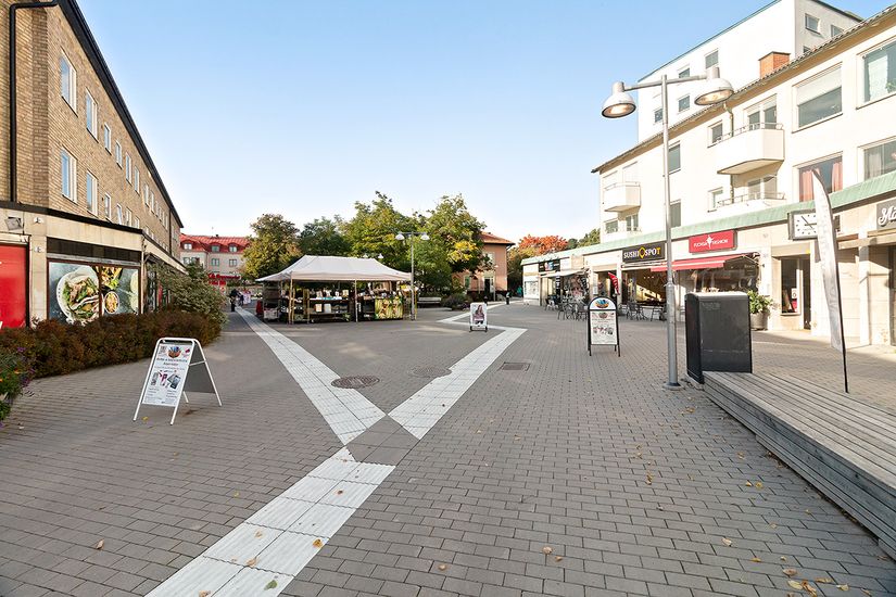 Villa, Kälvestavägen 11, Nälsta, Stockholm