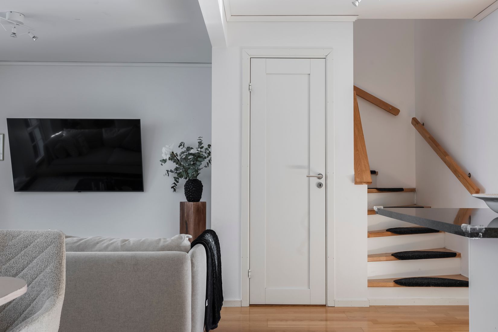 Bostadsrätt, Radhus, Bonstorpsvägen 64, Södra Lindhult, Örebro