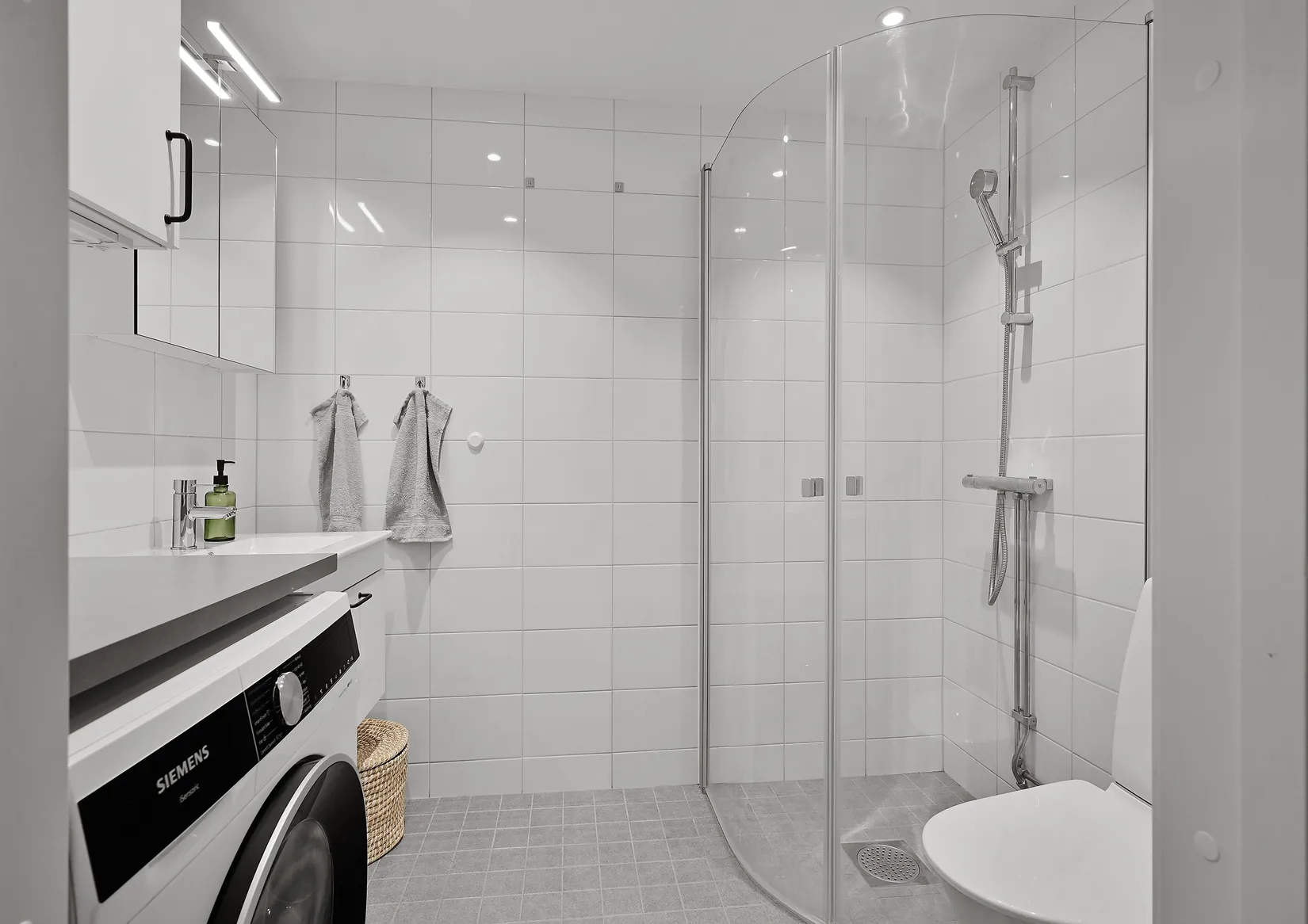Bostadsrätt, Stationsvägen 52, Roslags Näsby, Täby