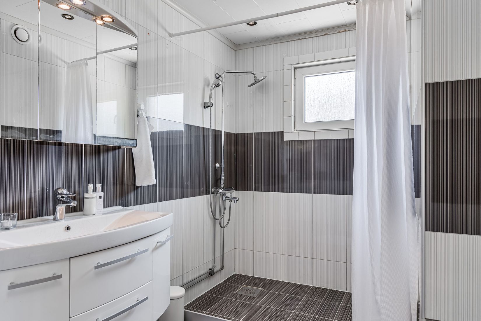 Villa, Rönnåsavägen 14, Södertorn, Oskarshamn