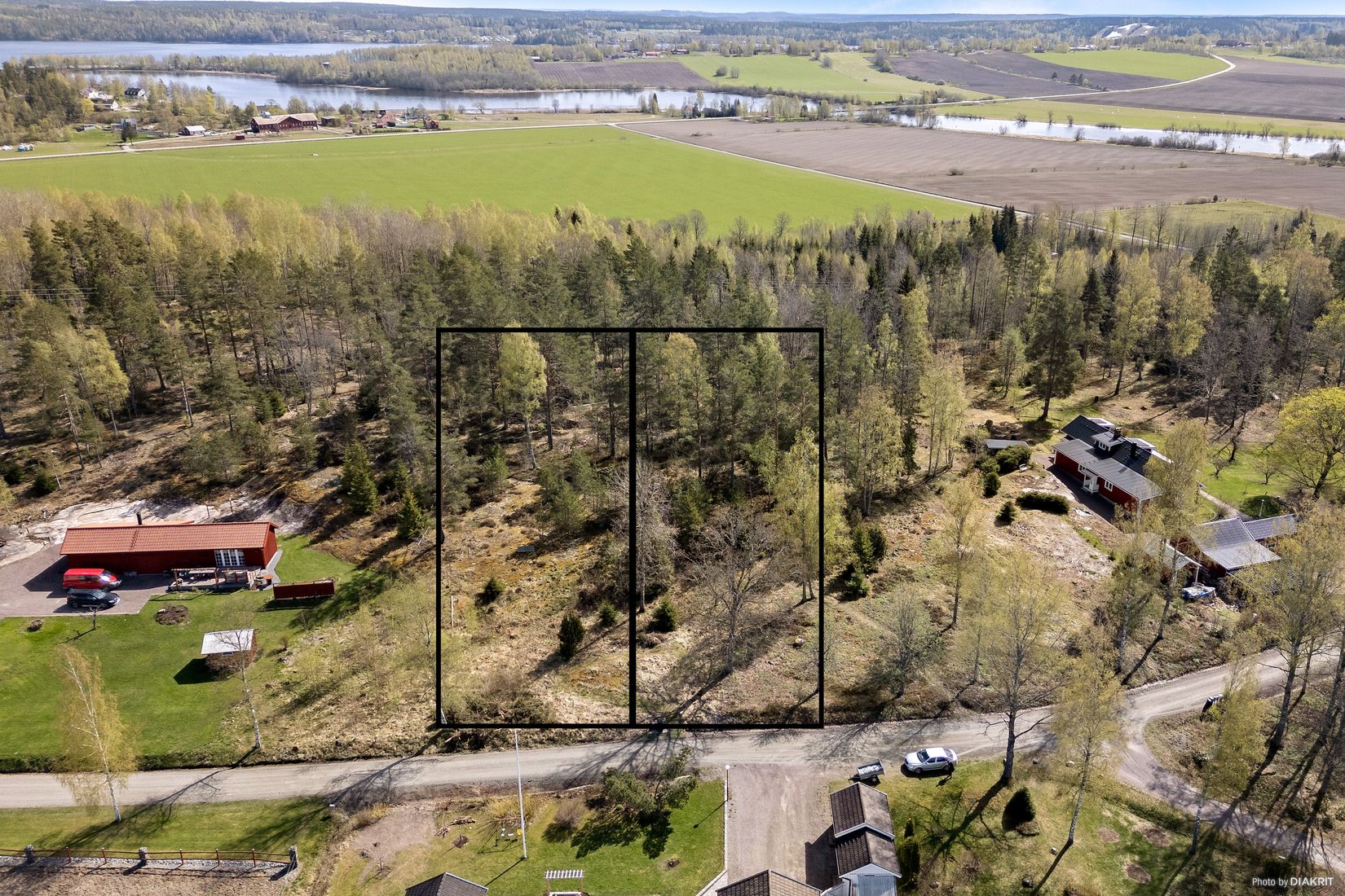 Tomt, Tomt med naturskönt läge nära Fryken, Kil