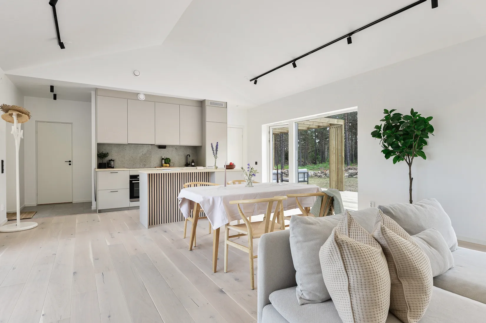 Villa, Hangvar Tibbles 512, Hangvar, Gotland