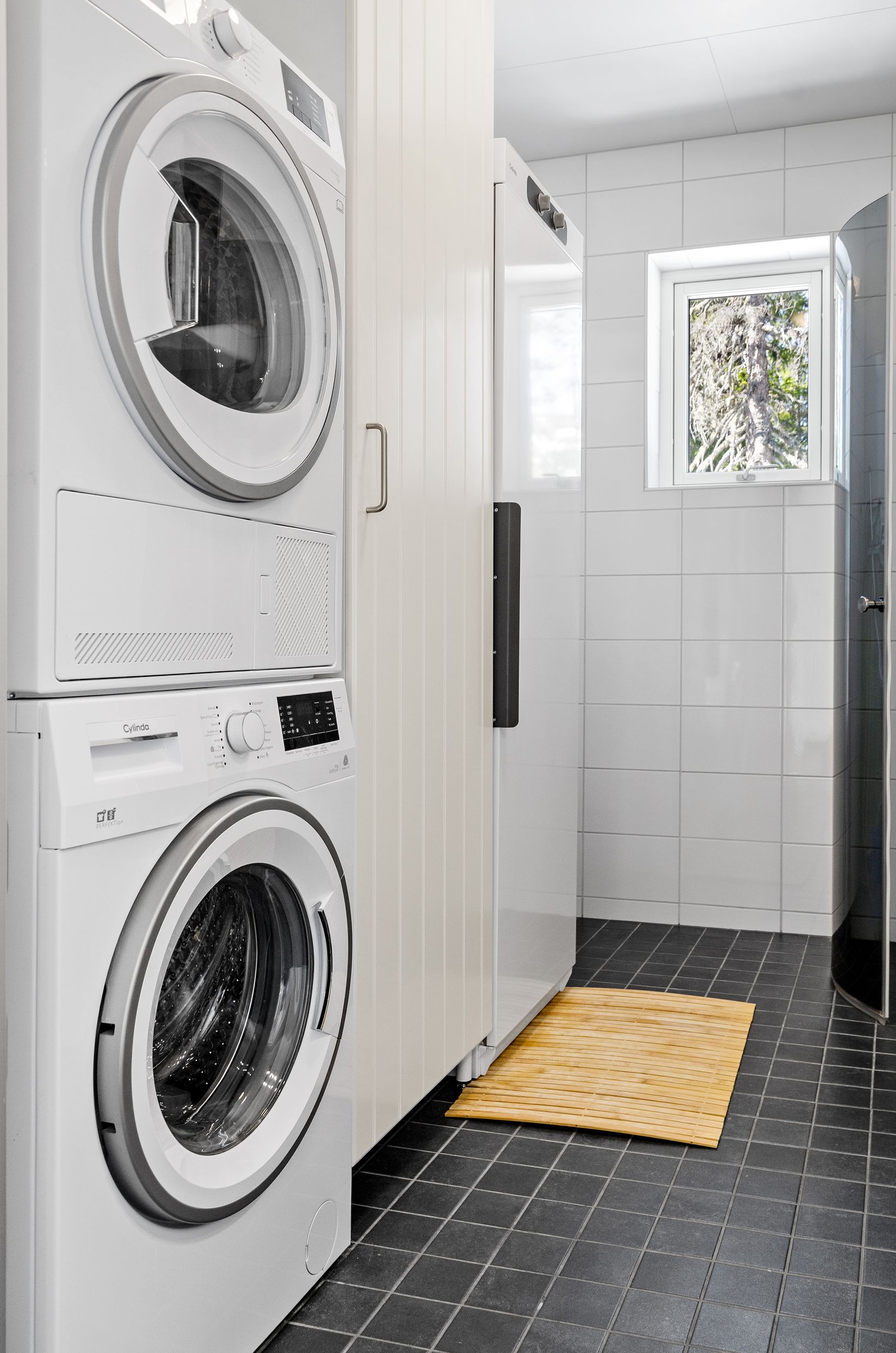 Radhus, Rönnvägen 7A-7B, Storhogna, Berg