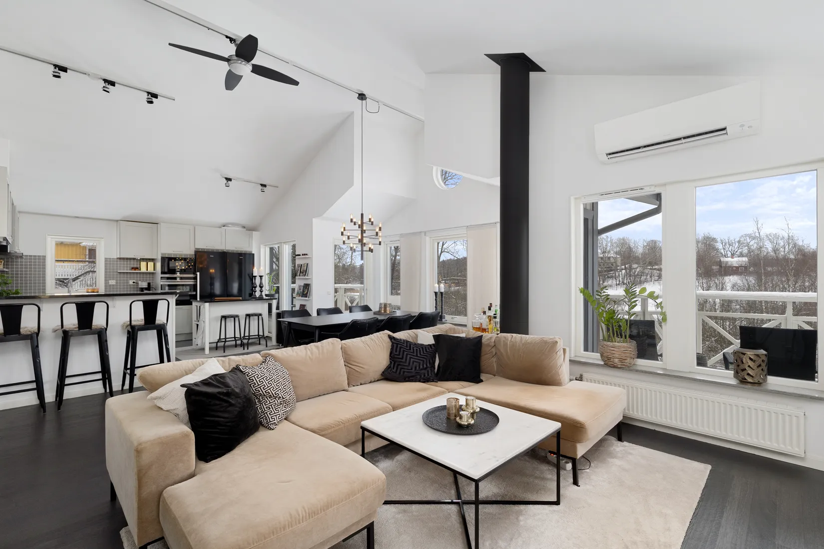 Villa, Spärrvägen 4B, Haninge