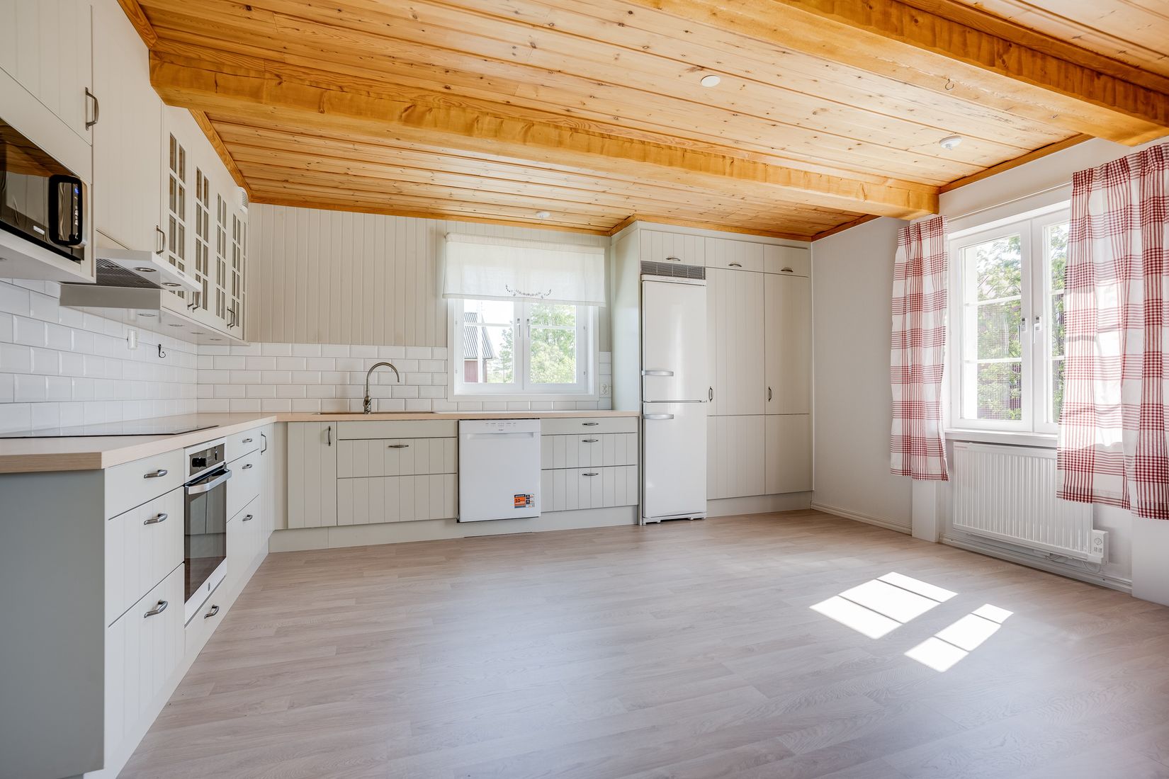 Gård/Skog, Salomonsbesök 10, Umeå