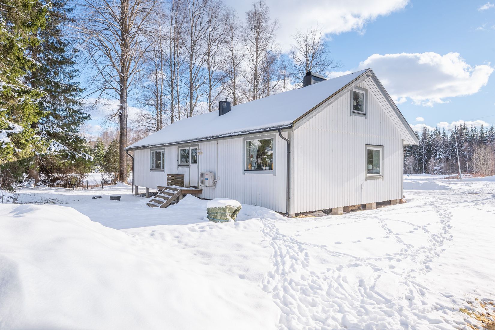 Villa, Österdälje 129, Berg Tuna-Långsjön , Sundsvall