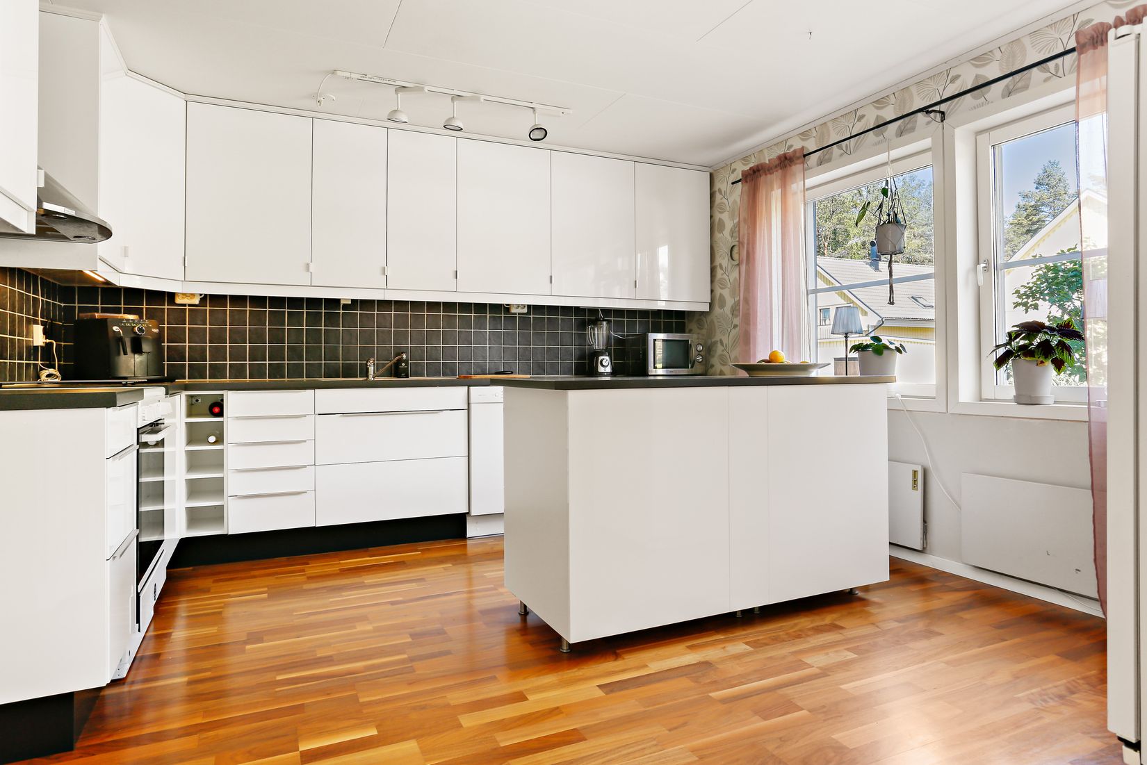 Villa, Hjortronstigen 37, Härnön, Härnösand