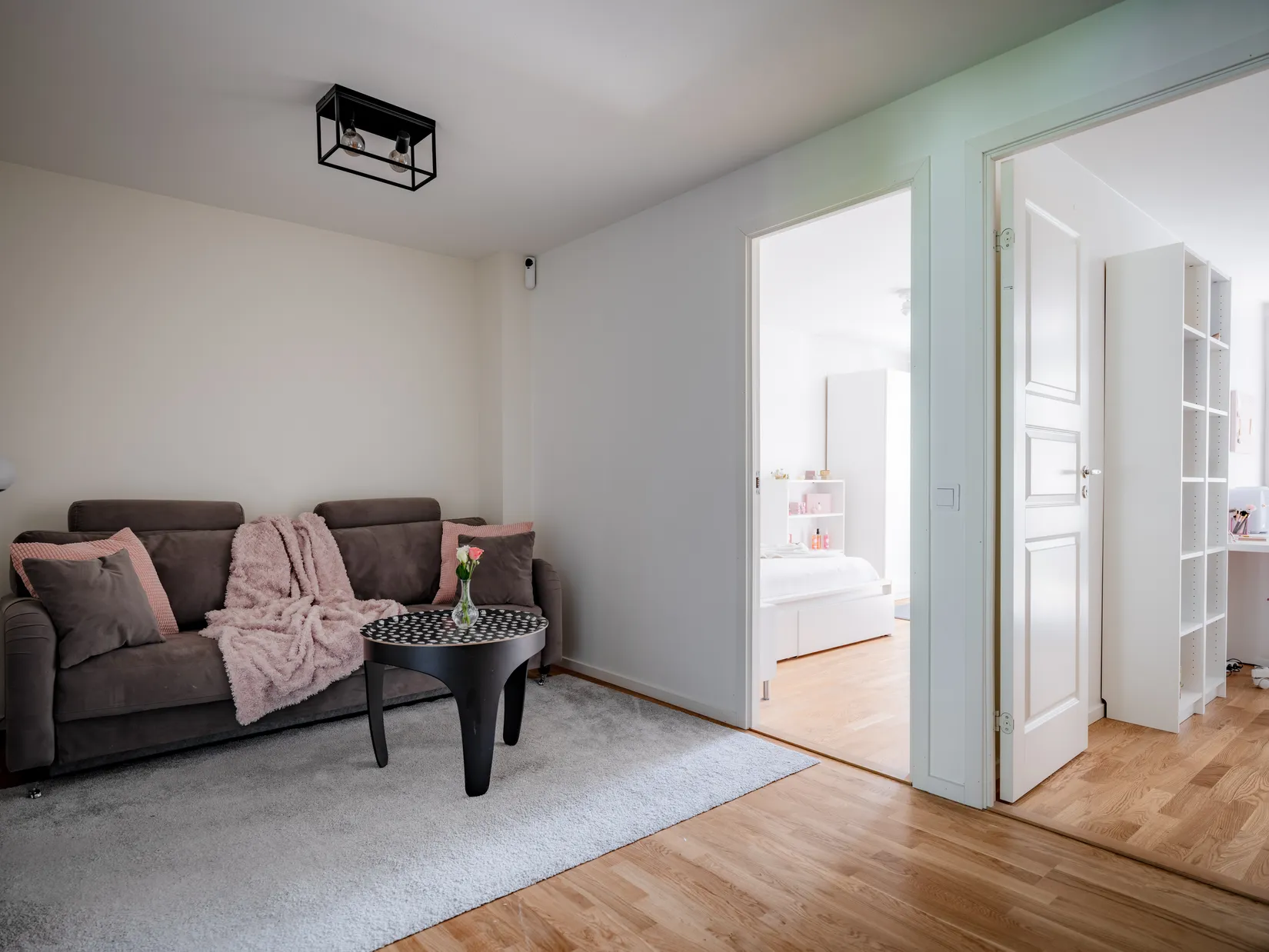 Villa, Radhus, Tetorpsvägen 40, Centrala Väsby, Upplands Väsby