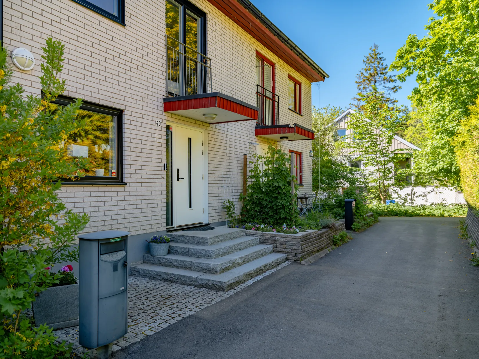 Villa, Radhus, Tetorpsvägen 40, Centrala Väsby, Upplands Väsby