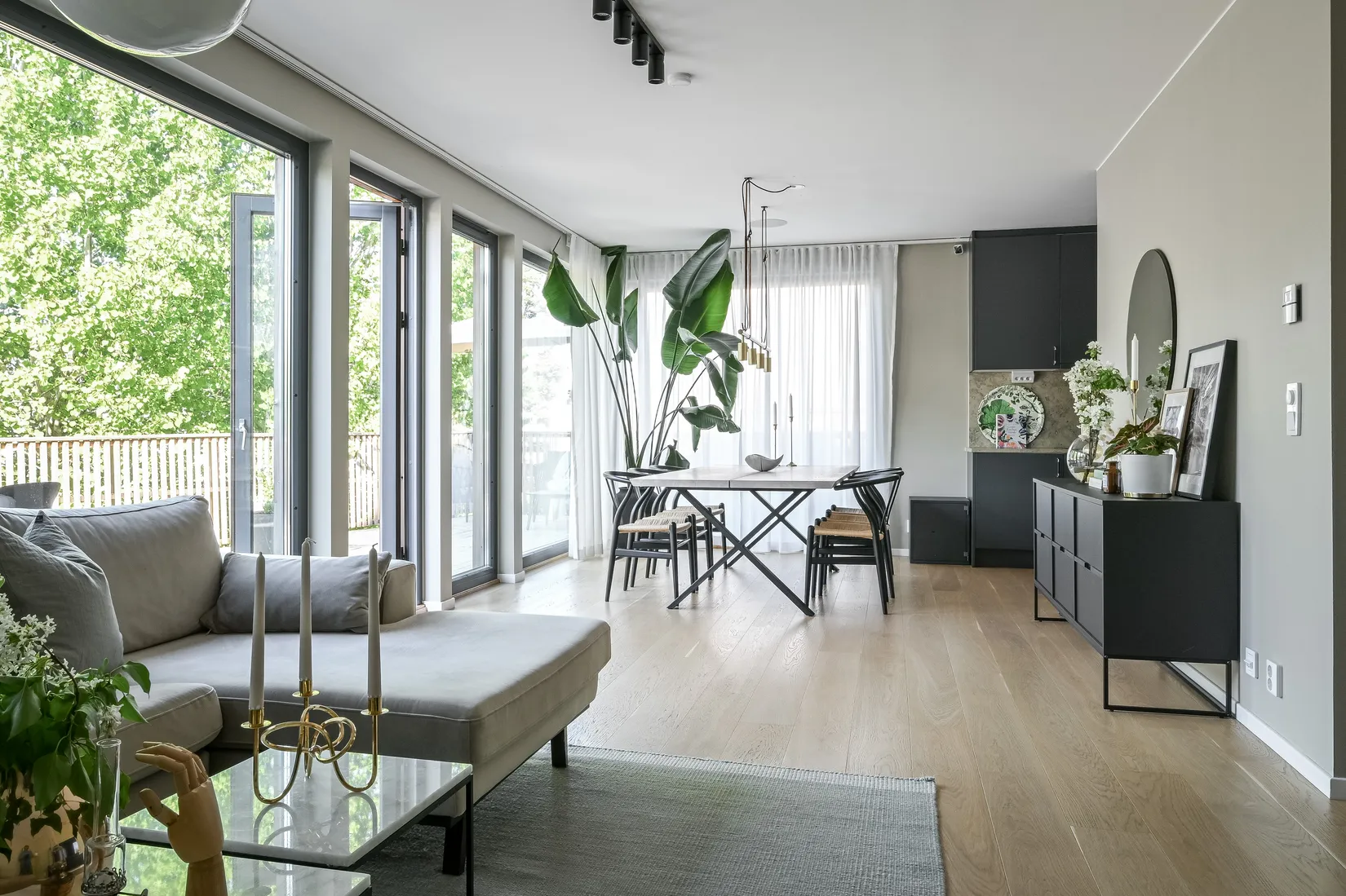Radhus, Kvittenvägen 9, Vistaberg, Huddinge