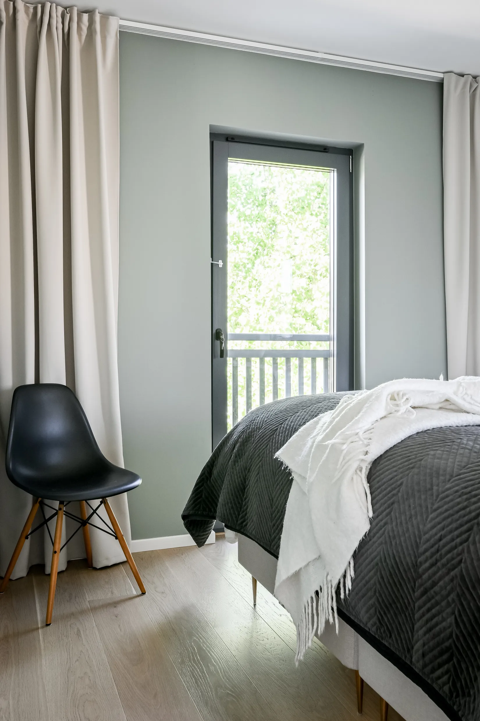 Radhus, Kvittenvägen 9, Vistaberg, Huddinge