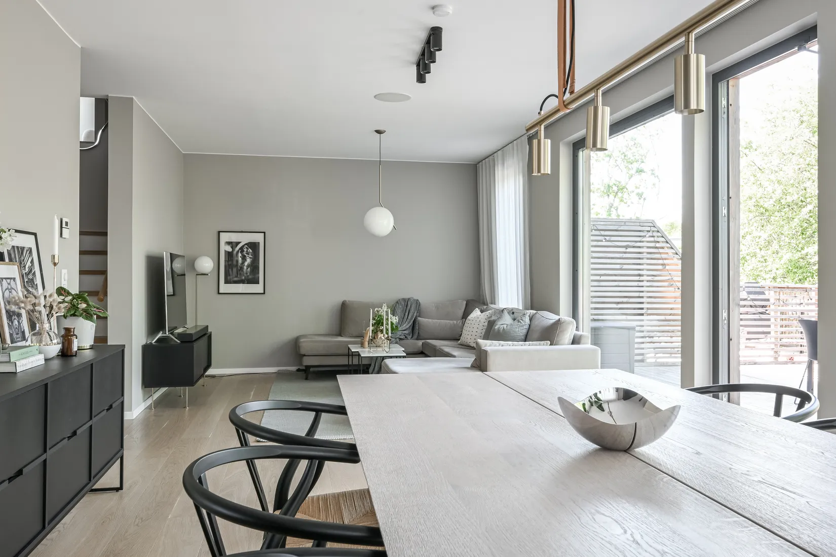 Radhus, Kvittenvägen 9, Vistaberg, Huddinge