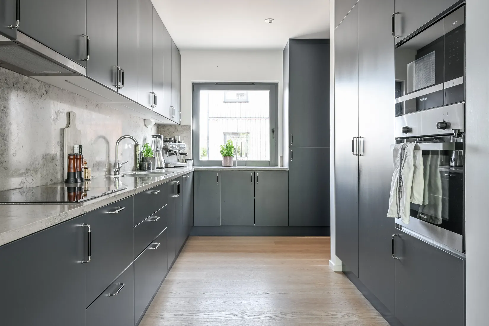 Radhus, Kvittenvägen 9, Vistaberg, Huddinge
