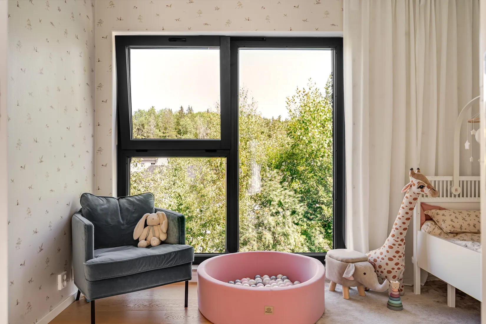 Radhus, Kvittenvägen 9, Vistaberg, Huddinge