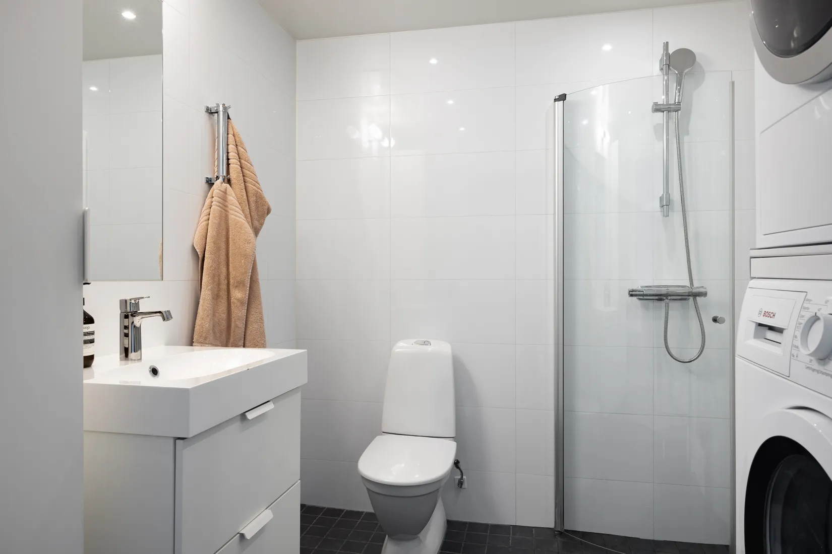 Bostadsrätt, Tallkrogsvägen 8A, Enskede, Stockholm