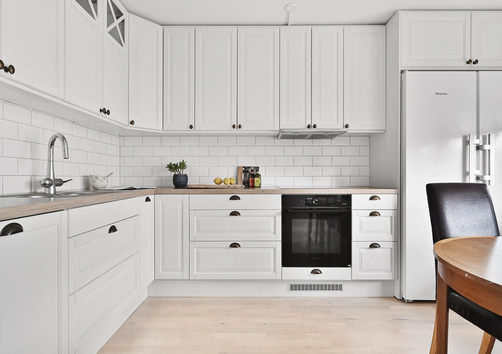Villa, Radhus, Ljungvägen 53, Sjukyrkoberget, Upplands Väsby