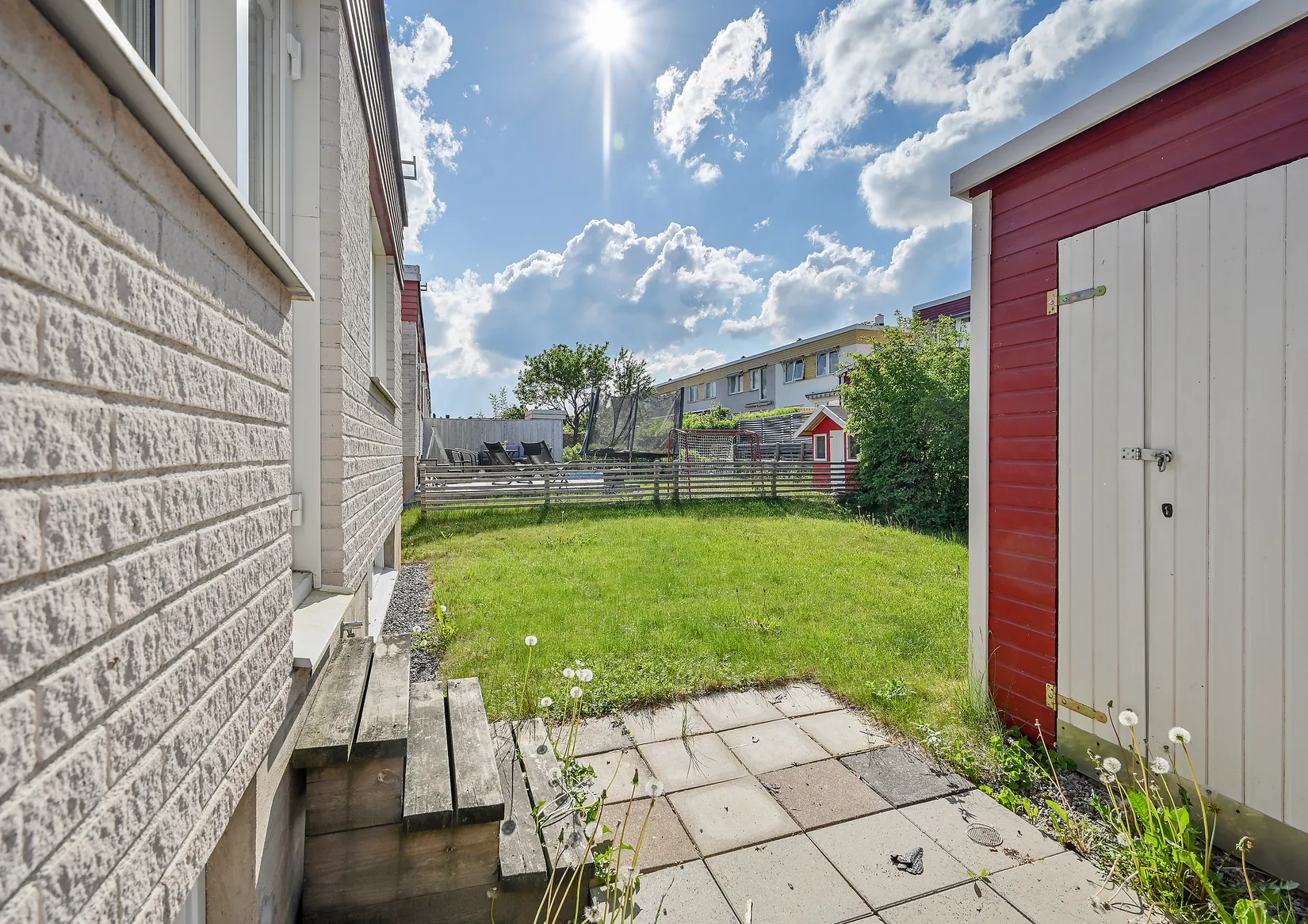 Villa, Radhus, Ljungvägen 53, Sjukyrkoberget, Upplands Väsby