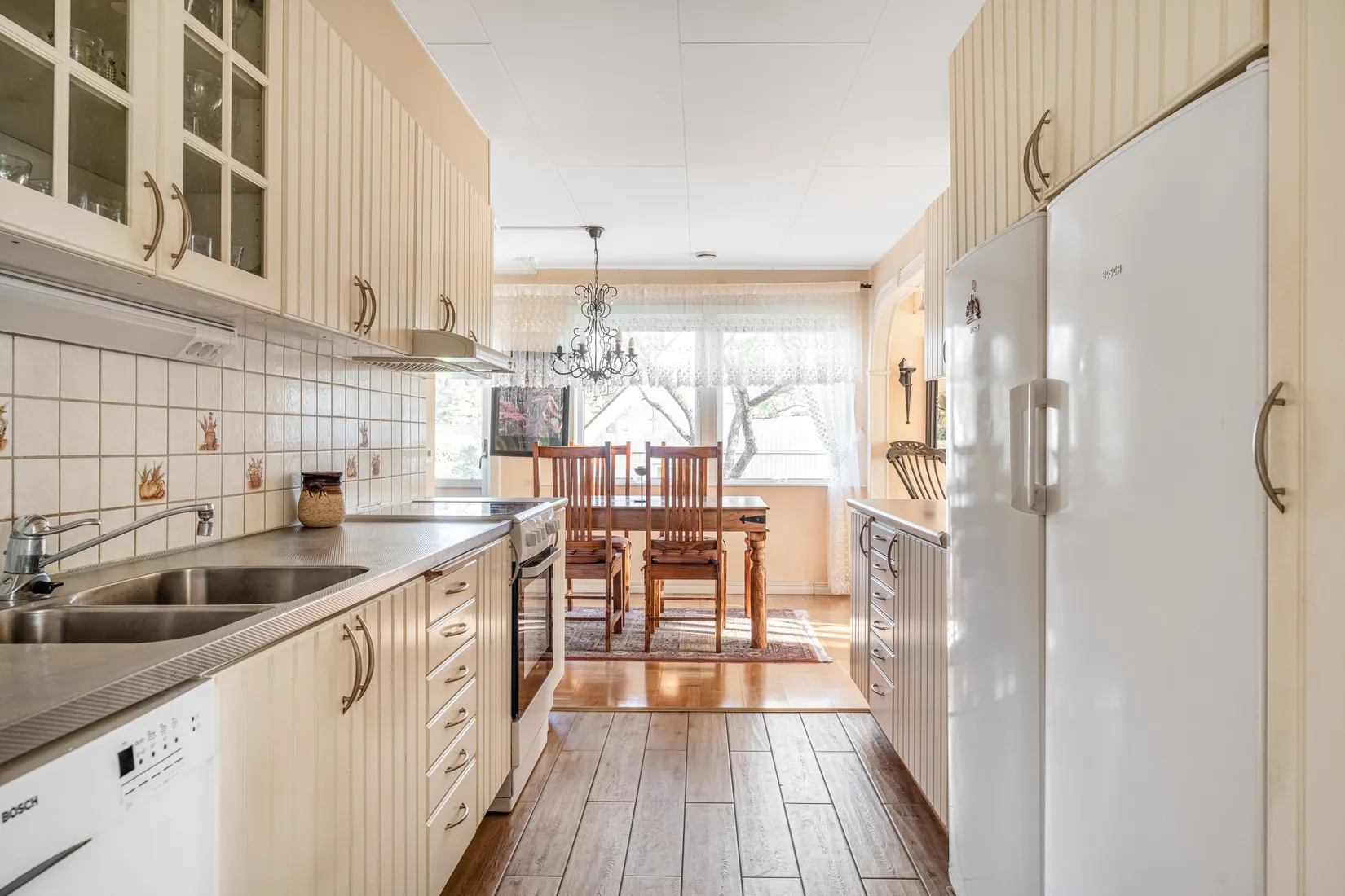 Villa, Banjovägen 5, Brunna, Upplands-Bro
