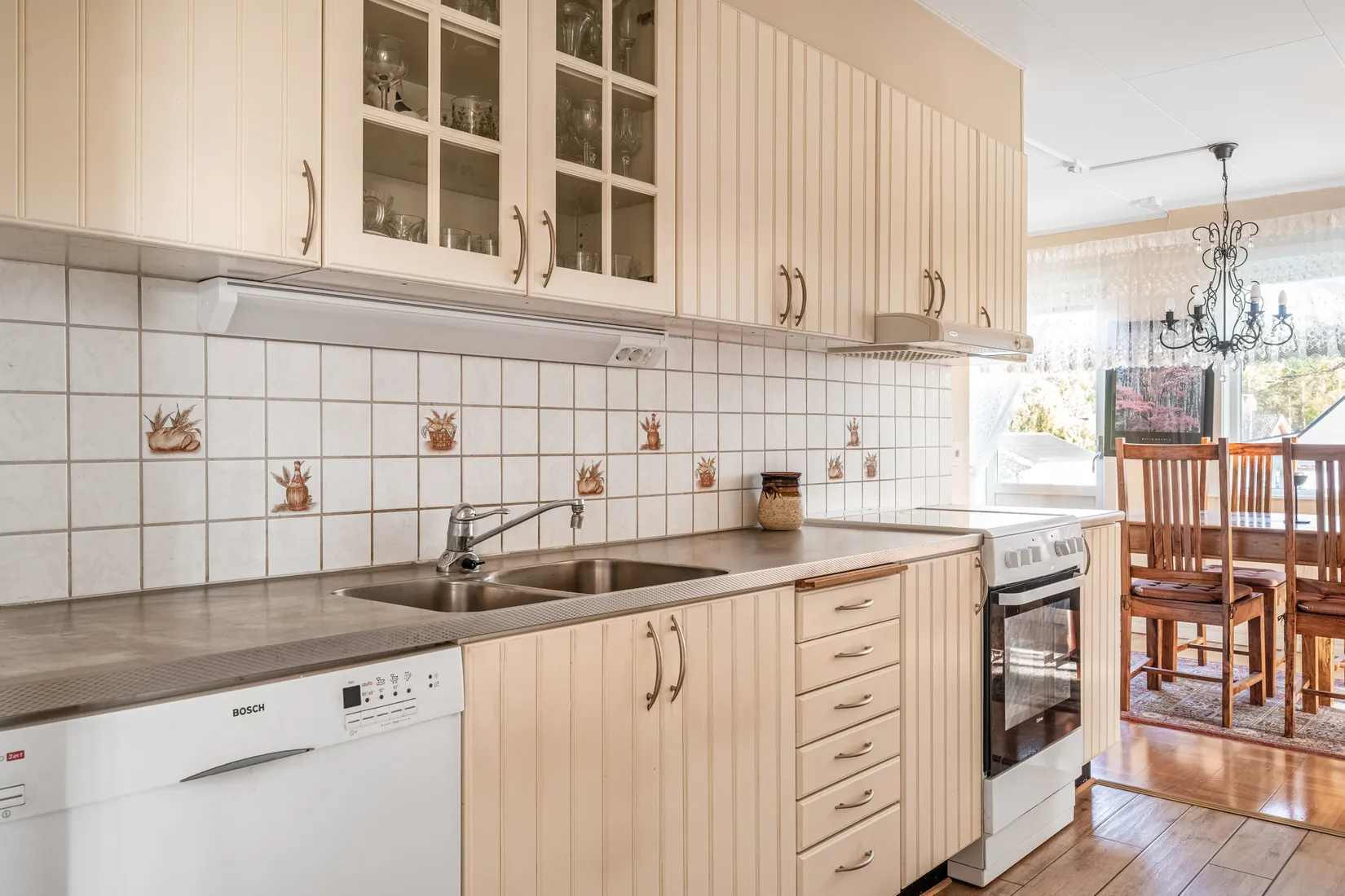 Villa, Banjovägen 5, Brunna, Upplands-Bro