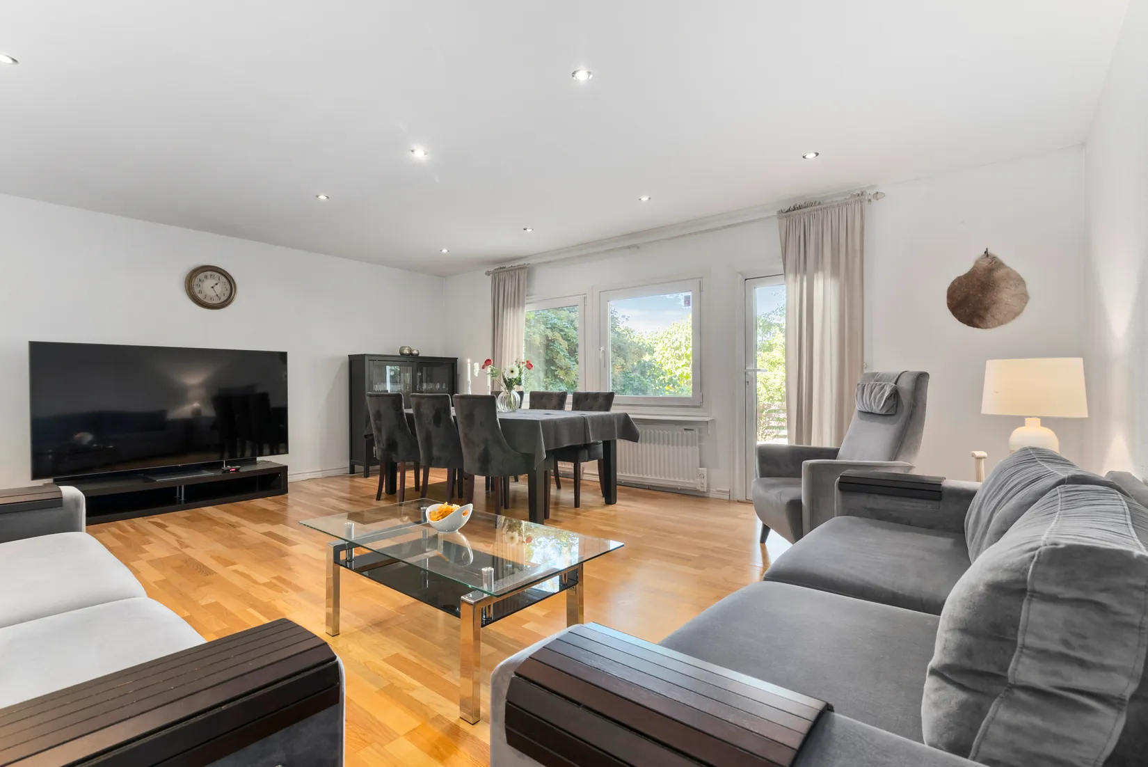 Villa, Björnidegränd 57, Kälvesta, Stockholm