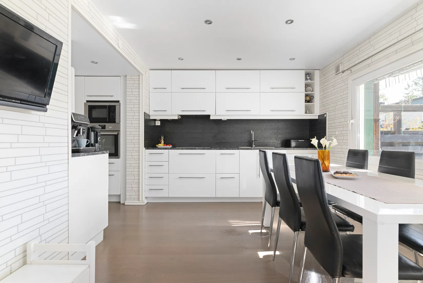 Villa, Björnidegränd 57, Kälvesta, Stockholm